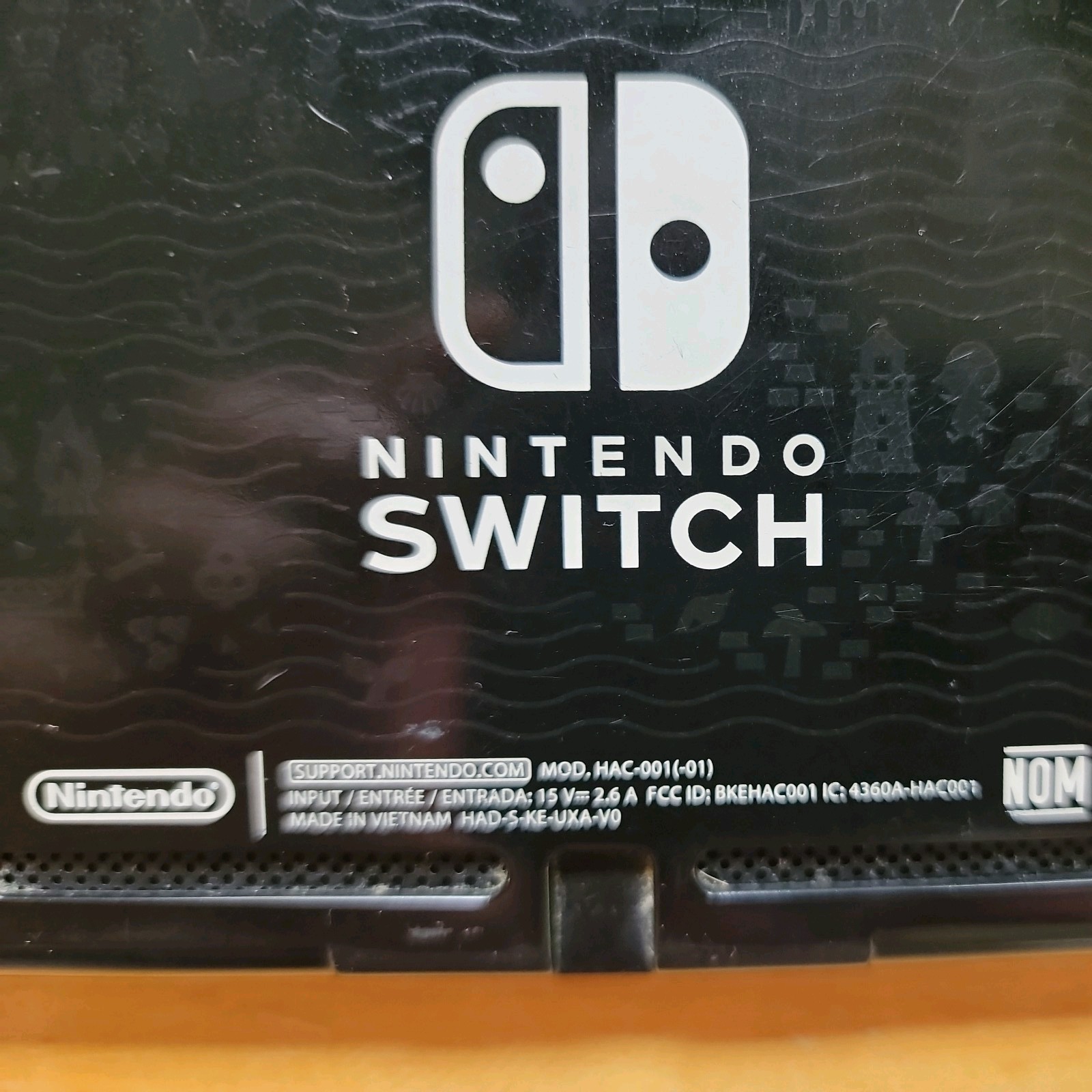Nintendo Switch Animal Crossing Console HAC-001(-01) w/ Accessories (#102)