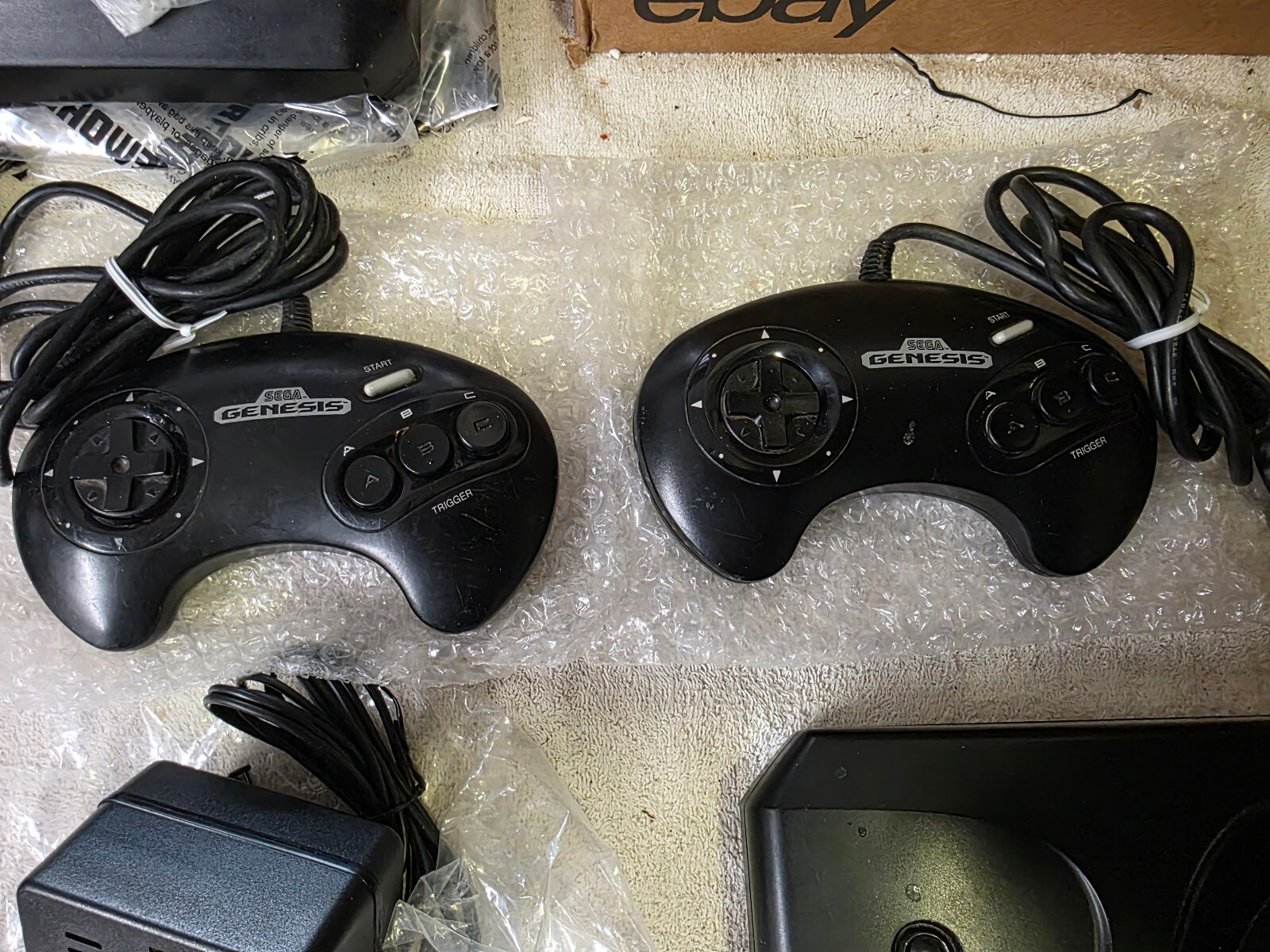 Sega CD Model 2 Console w/Genesis 2 Console w/Sewar Shark-CIB PLUS! VGC! TESTED!