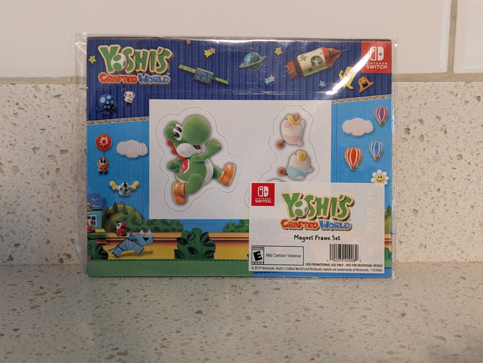Yoshi’s Crafted World Nintendo Switch Promo Magnet Frame Set Display 2019