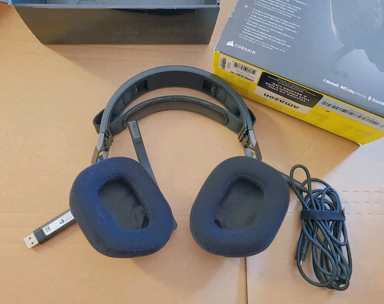 Corsair HS80 Max Wireless Gaming Headset Bluetooth w Dongle and USB