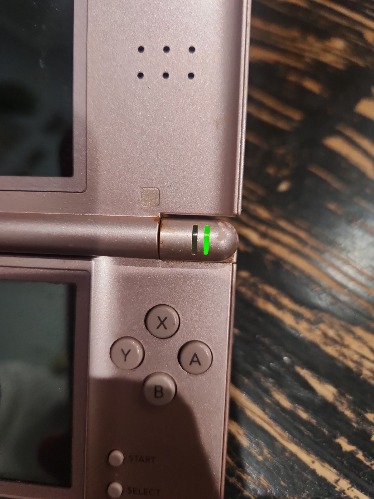Nintendo DS Lite Pink Console AS IS FOR PARTS OR REPAIR ONLY WONT POWER ON