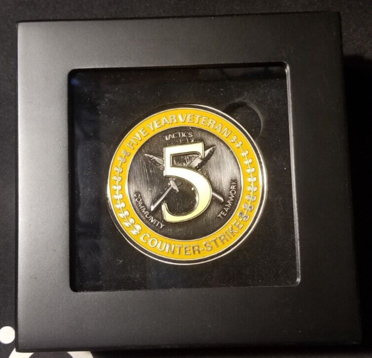 CS:GO 5 Year Veteran Coin/Medal Original Valve Corporation Counter Strike Merch