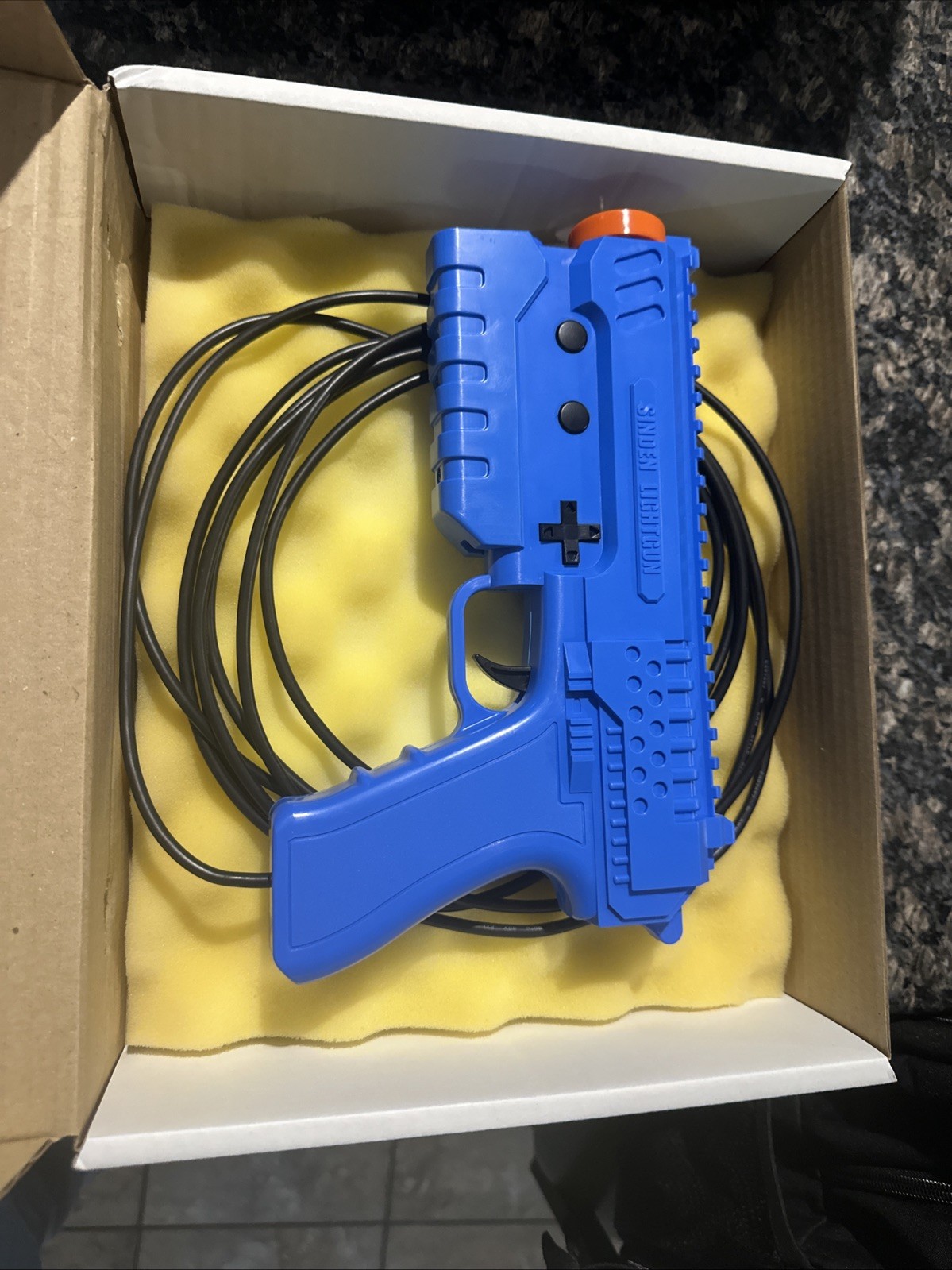 Sinden Light Gun with Recoil – Blue – Light Use