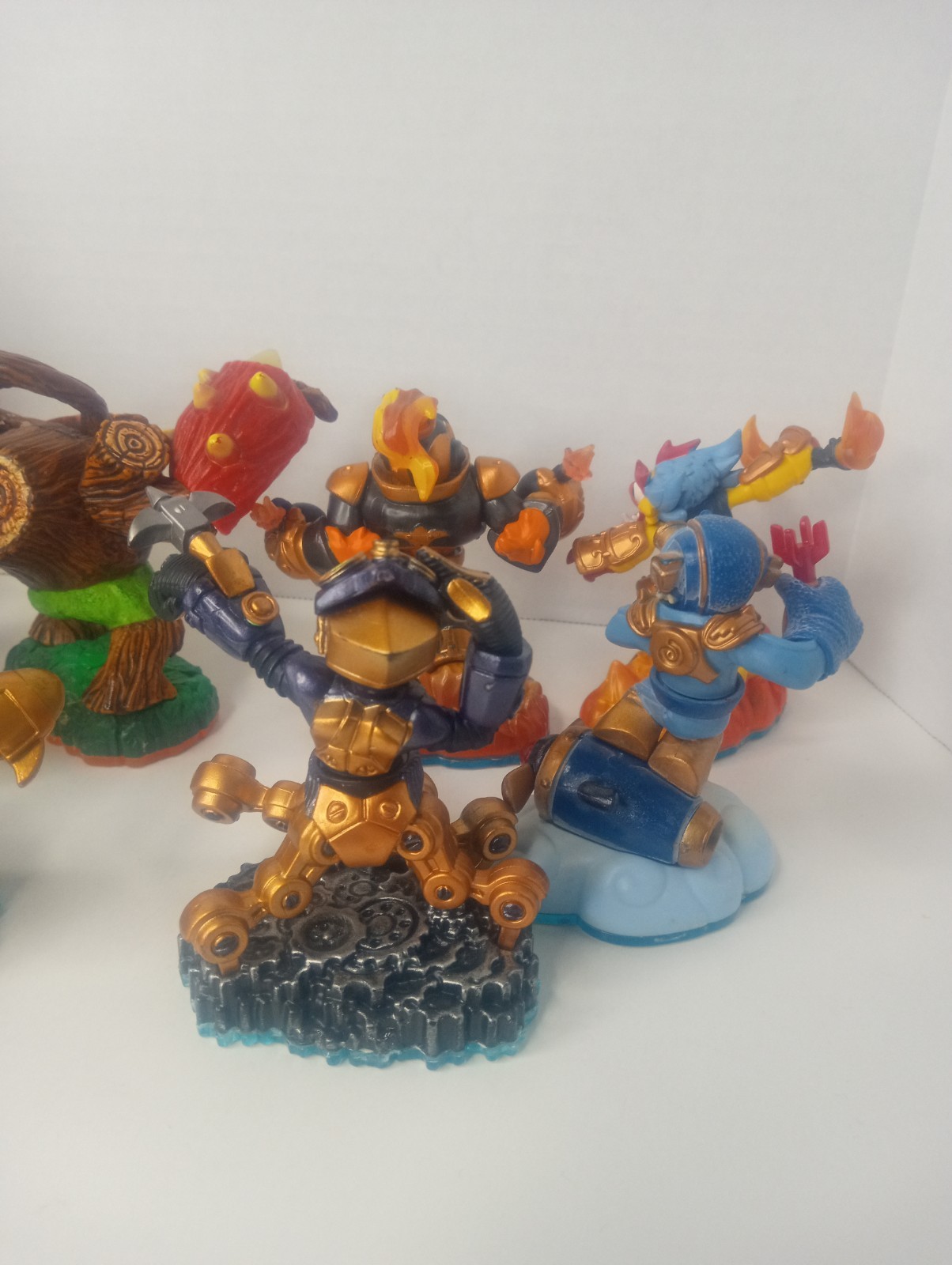 Huge Skylanders Lot 19 Figures With Carry Case Rare
