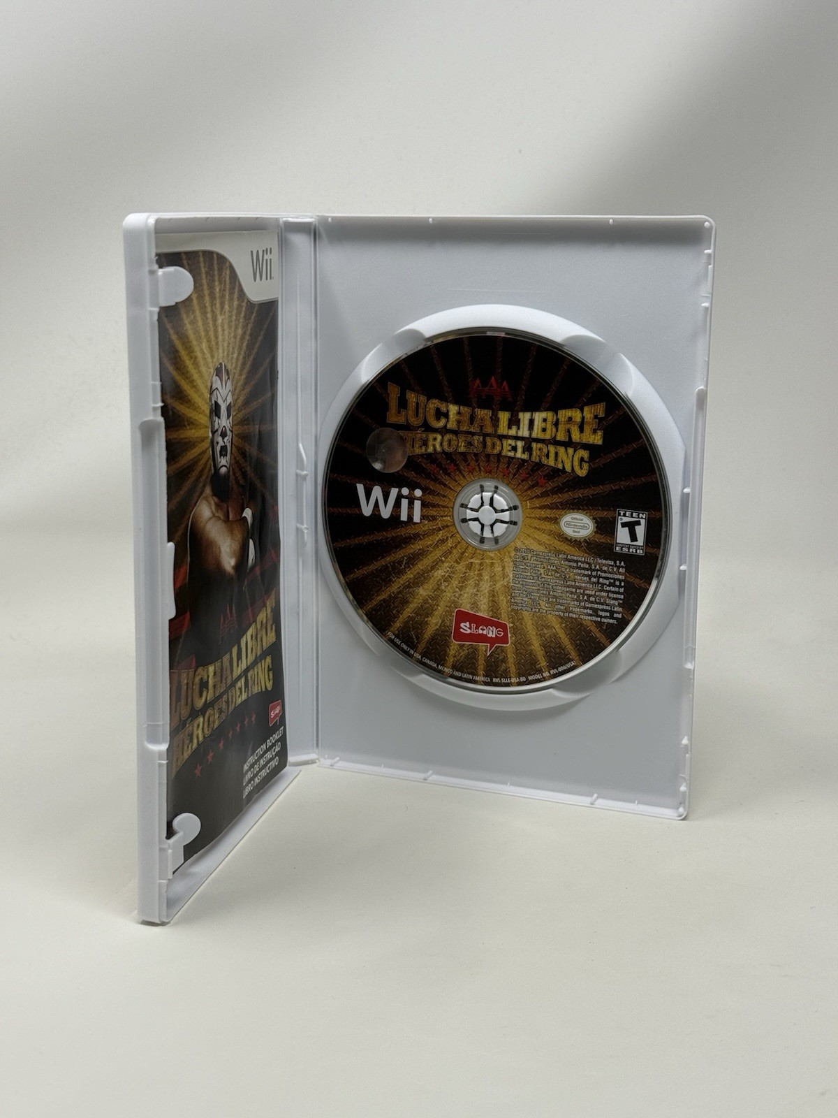 Lucha Libre AAA Heroes del Ring Nintendo Wii Complete CIB La Parka Mexico Cover