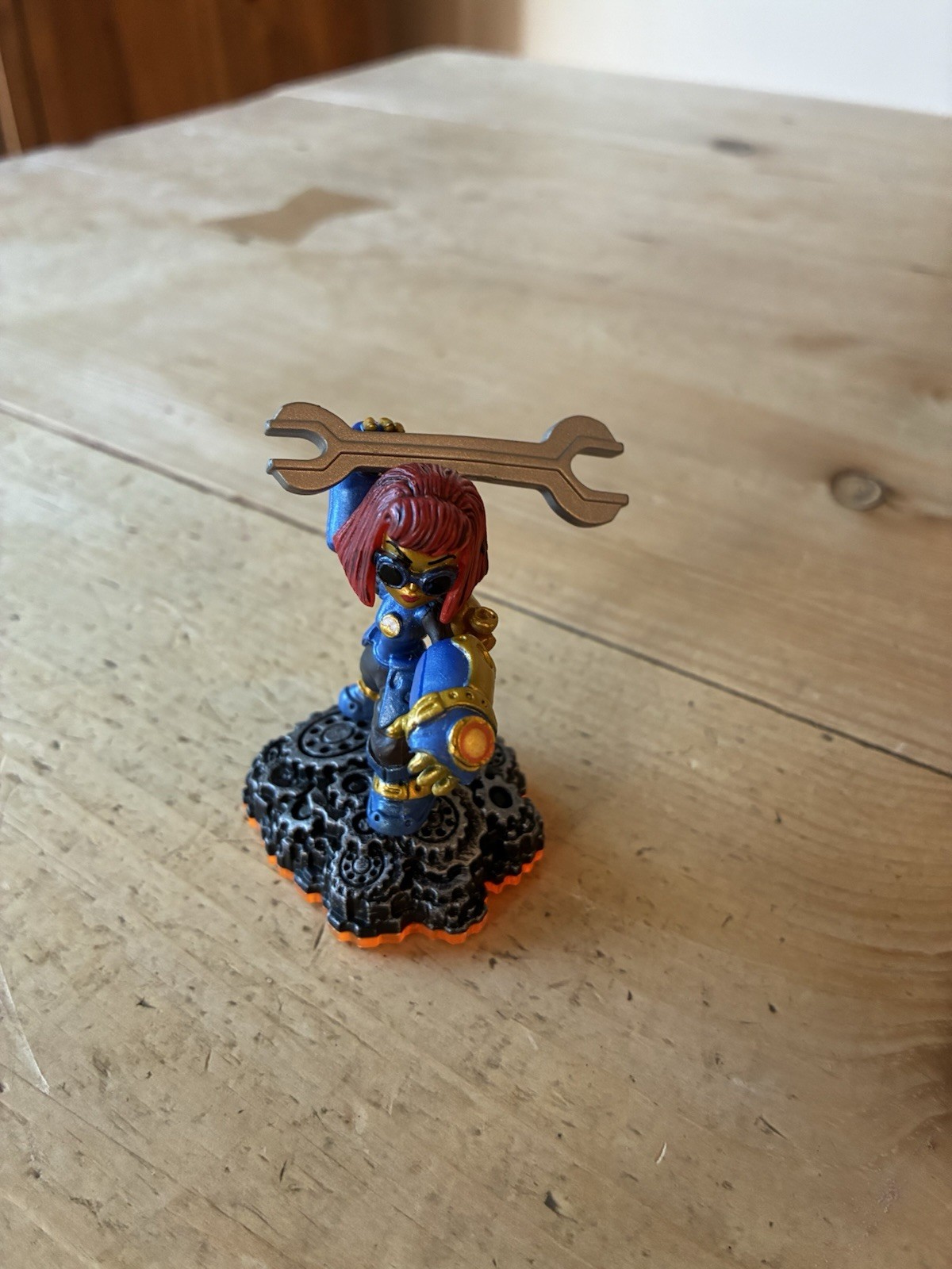 Skylanders Figure Lot – 10 Items: Tree Rex, Ninjini, Hot Dog, Traps & More!