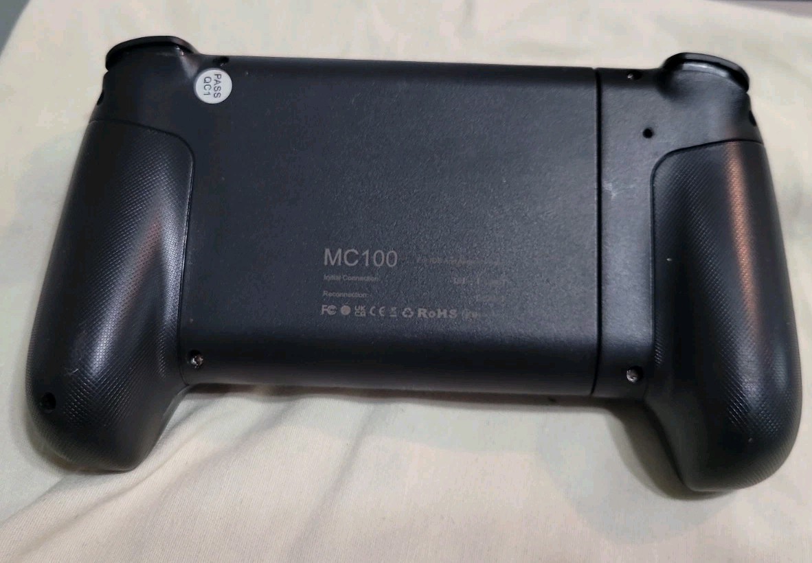 MC-100 Mobile Gaming Controller for IOS & Android Phone