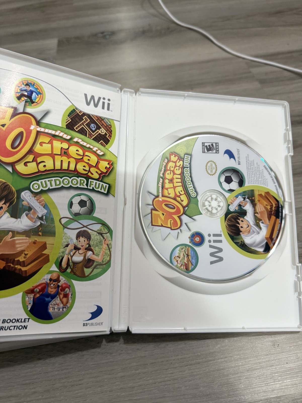 D3Publisher Family Party: 30 Great Games Nintendo Wii Manual Included E