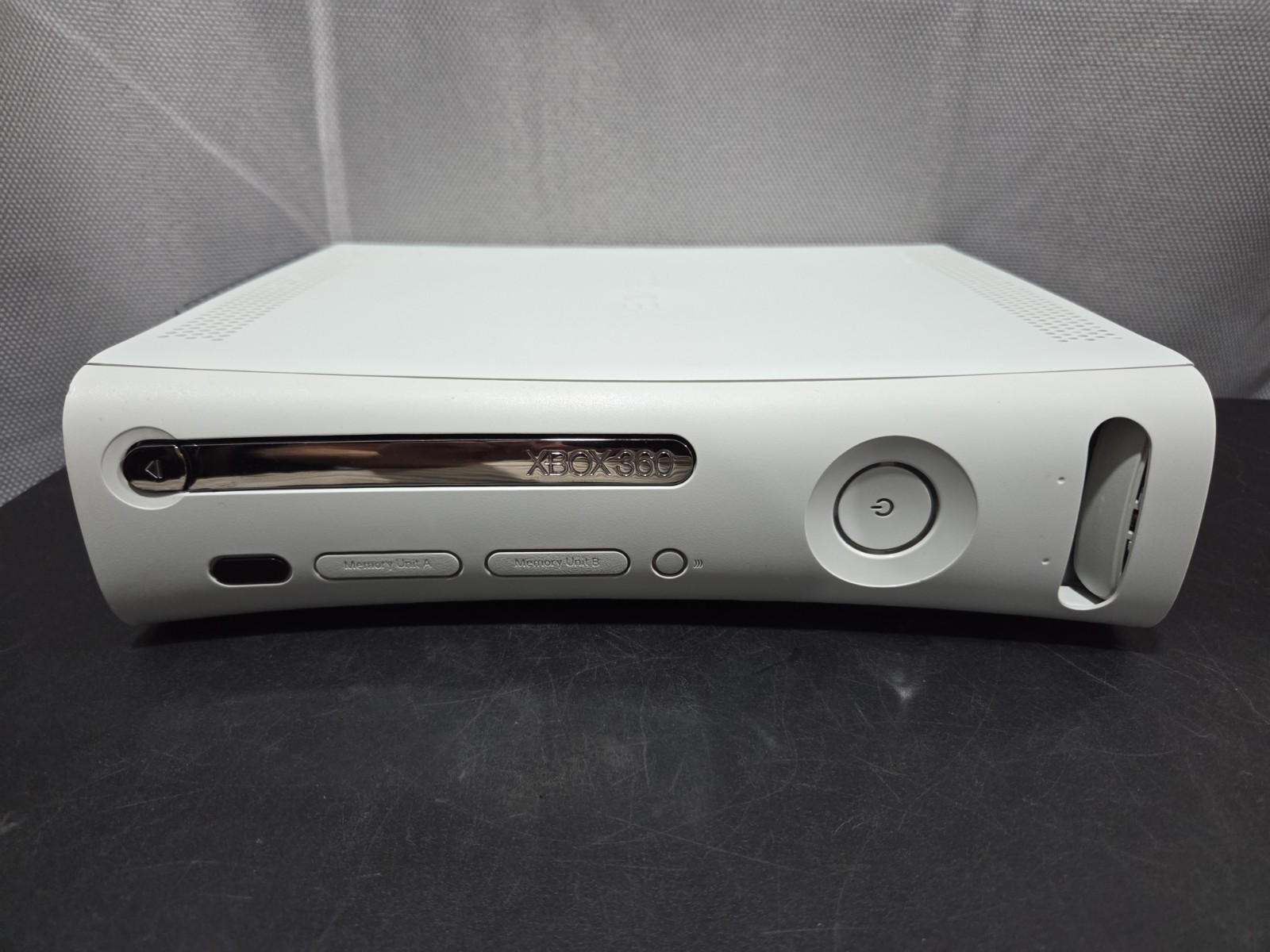 Microsoft Xbox 360 White Console Bundle – Controller, Power & AV– Tested Working