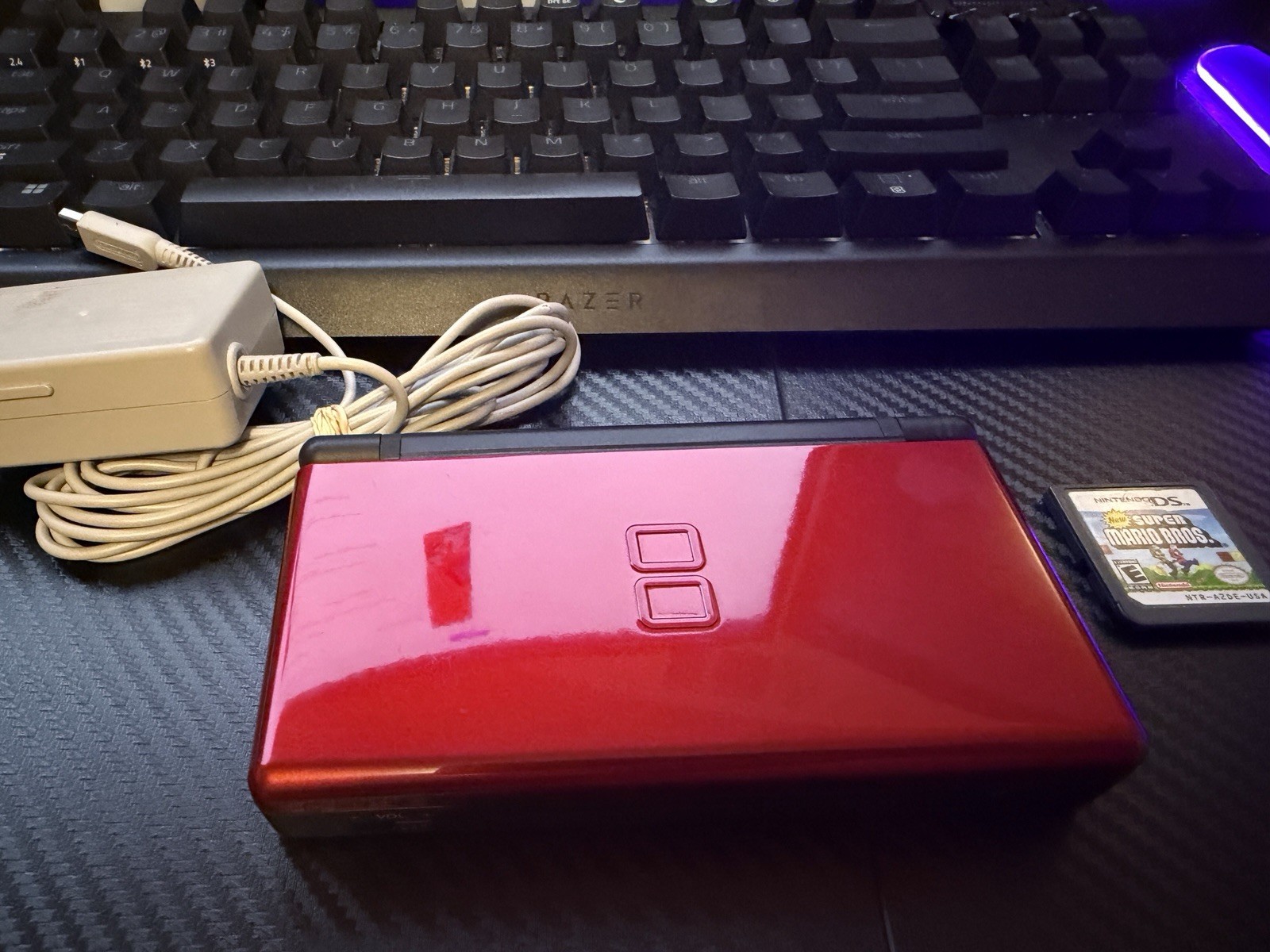 MINT Nintendo DS Lite Handheld Red – W/ New Super Mario Bros – FULLY TESTED