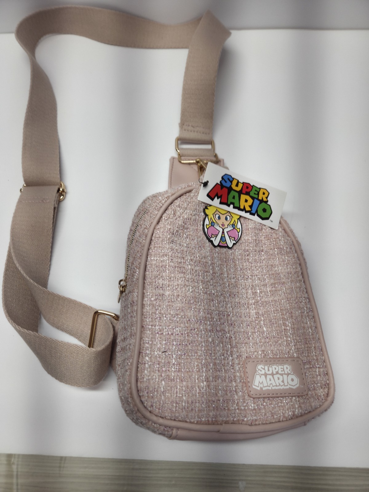 Bioworld Super Mario Princess Peach Pink Bag Adjustable Strap Zippered Closure