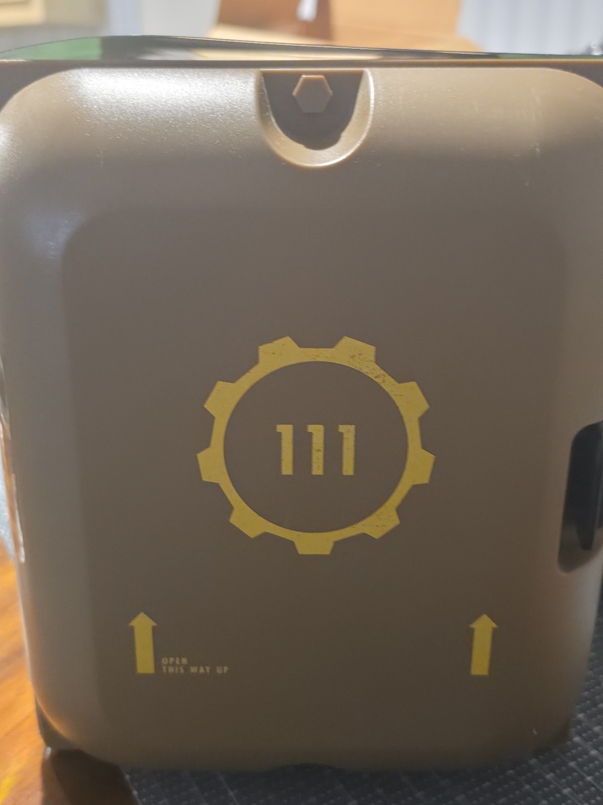 Fallout 4 (Pip-Boy Edition) (Xbox One, 2015) Brand New and Factory Sealed
