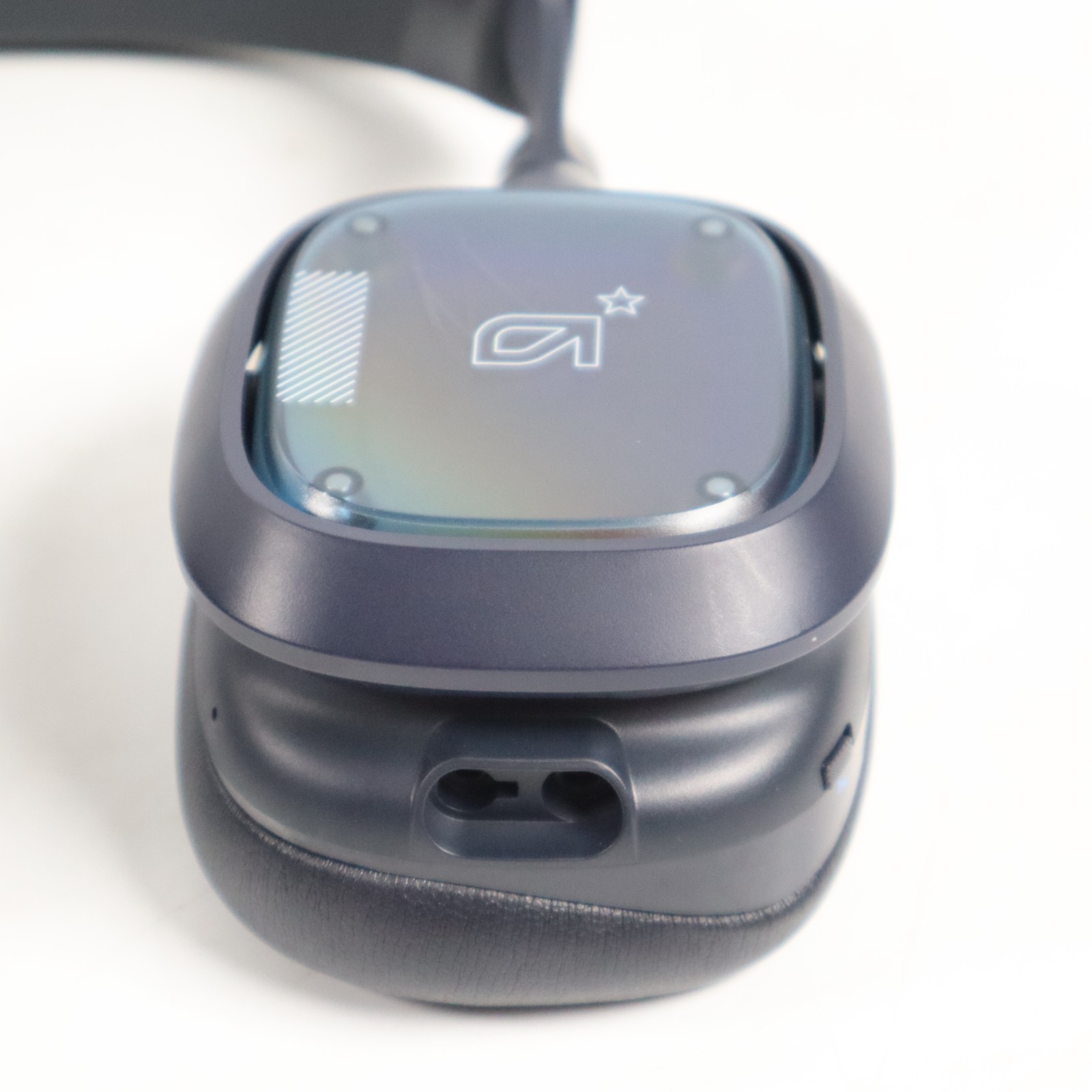 Logitech Astro A30 Ear-Cup Over the Ear Headsets Navy – PLEASE READ DESCRIPTION!