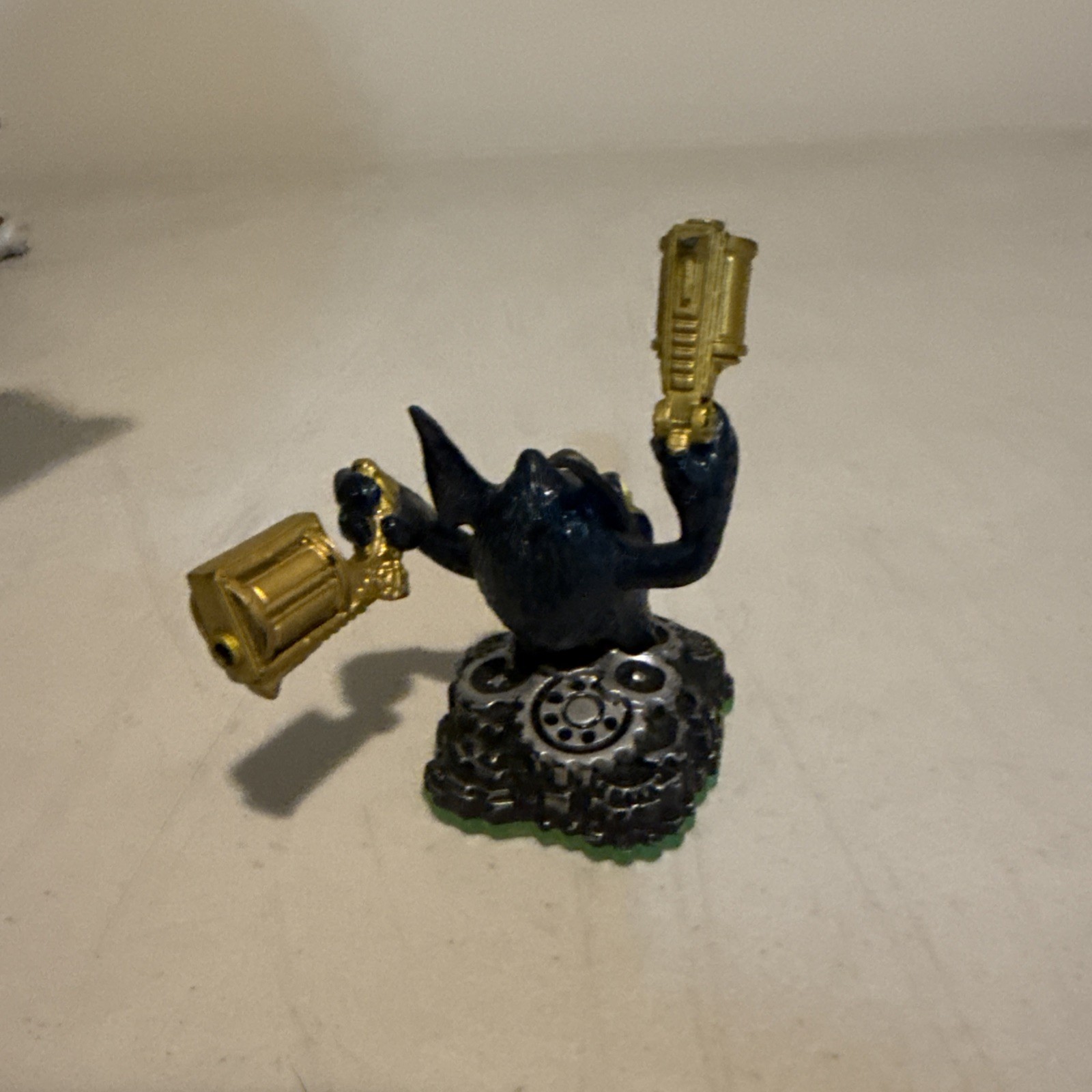 Activision Skylanders Legendary Blue Trigger Happy Figure