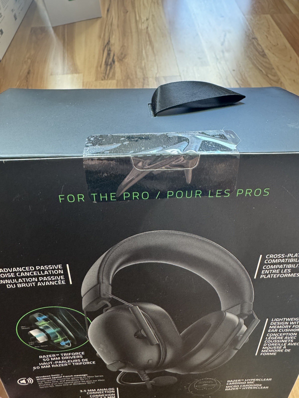 Razer Blackshark V2 X Wired Esports Gaming Headset (Black) – New Damaged Box
