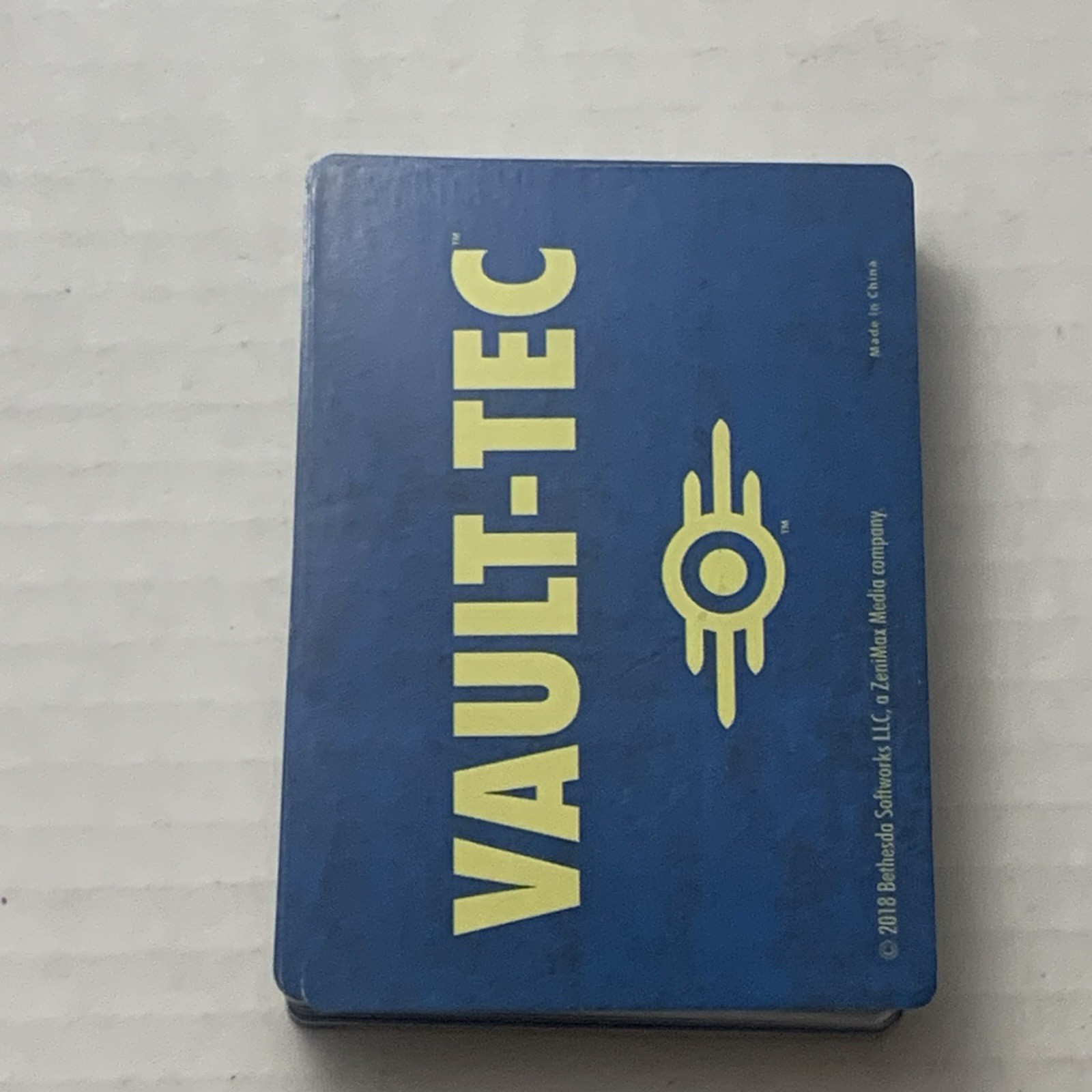 FALLOUT-PLAYING CARDS Vault-Tec Industries-Highly Collectible (2018 Bethesda)