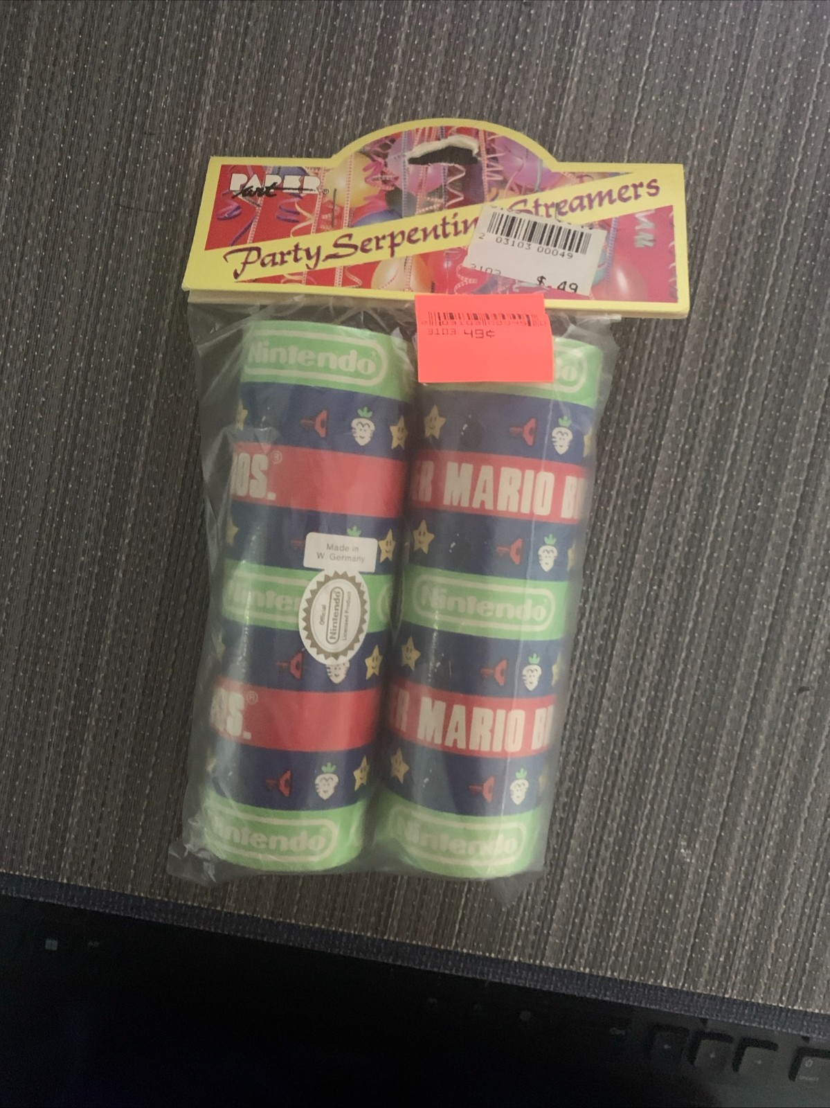 NES Nintendo Super Mario Bros Sealed Paper Streamers Made In W. Germany 1980