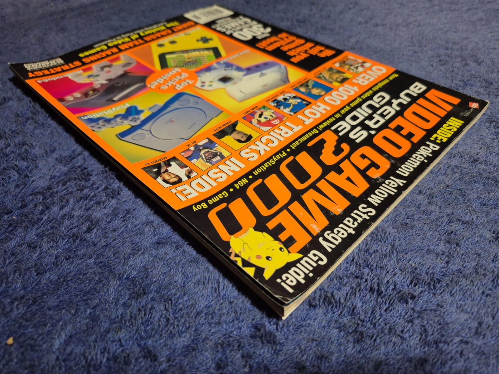 VIDEO GAME BUYER’S GUIDE 2000 ELECTRONIC GAMING MONTHLY DREAMCAST PLAYSTATION