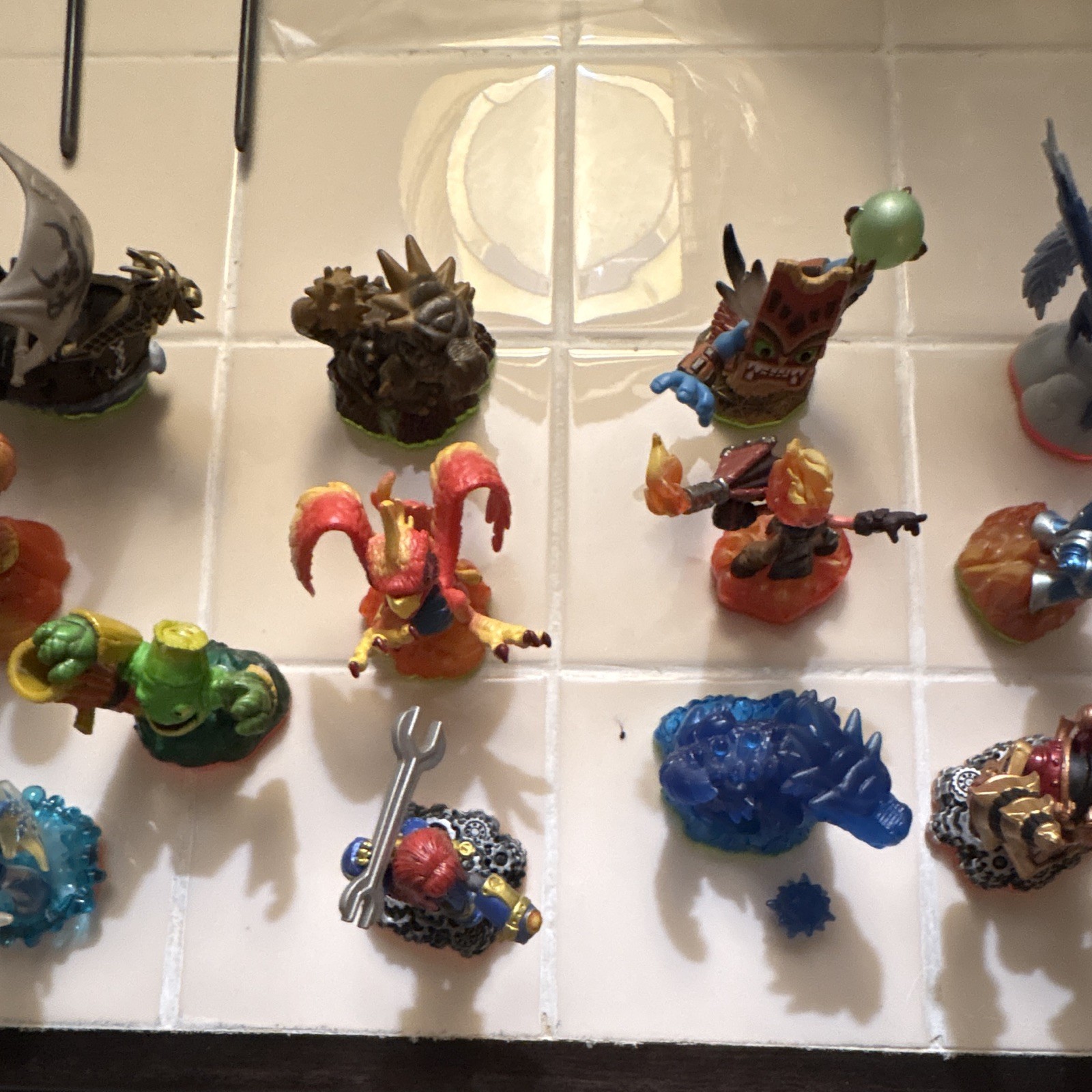 Skylanders Character Figure Lot – Toys-to-Life Mixed Figures