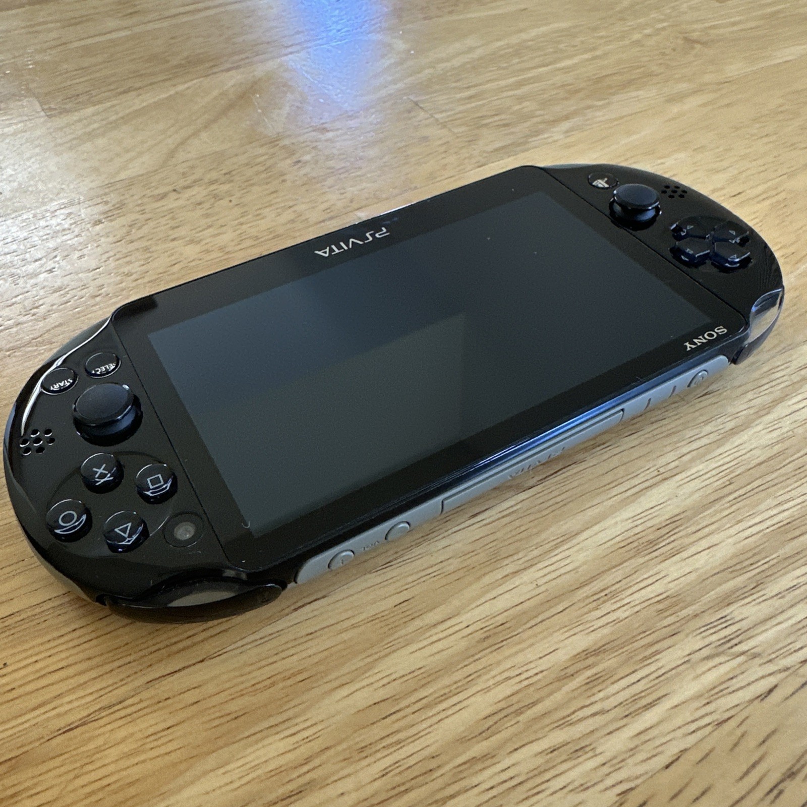 Sony PlayStation PS Vita PCH-2000 khaki / black Slim Console Fast Shipping