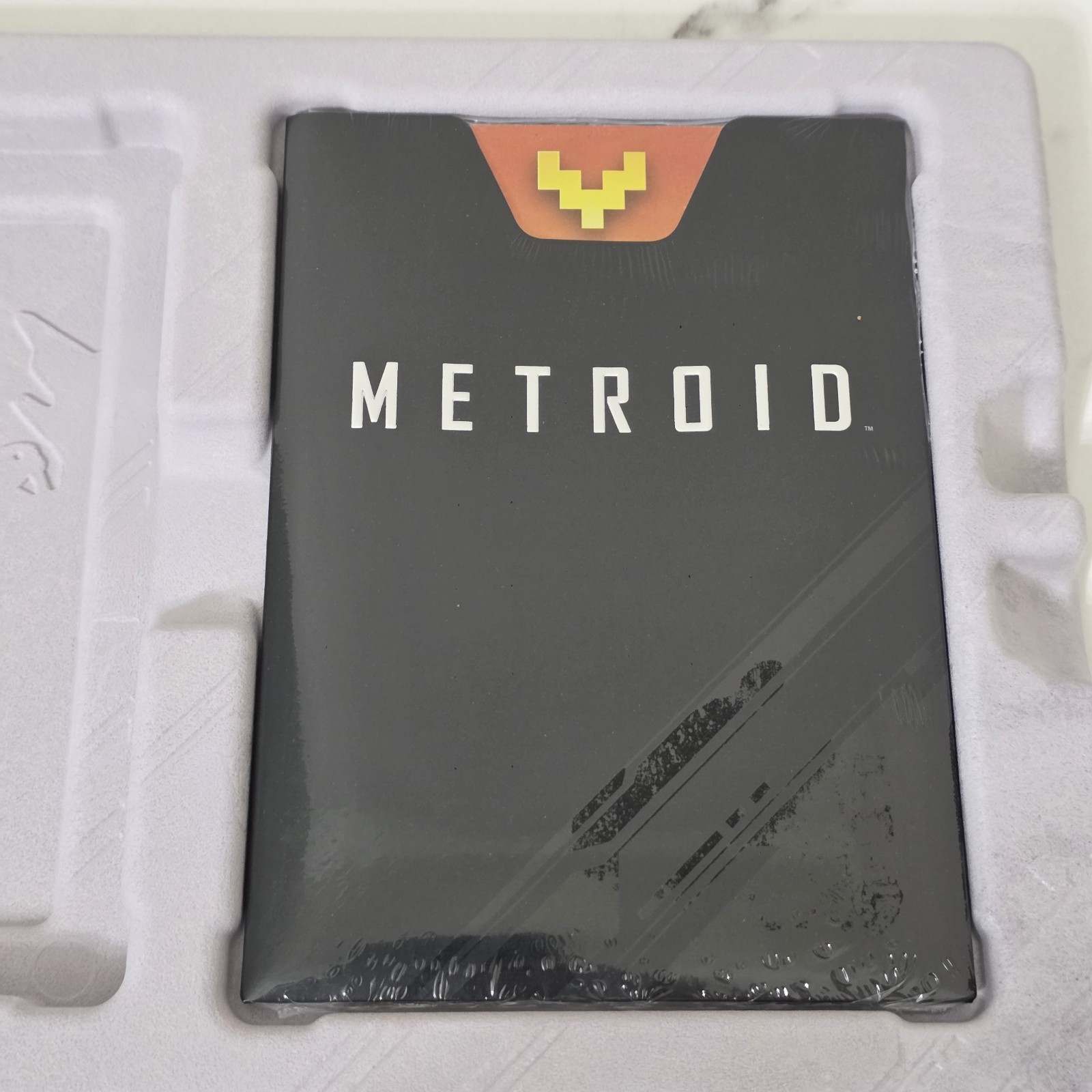Metroid Dread Special Edition Art Book & Art Cards Only