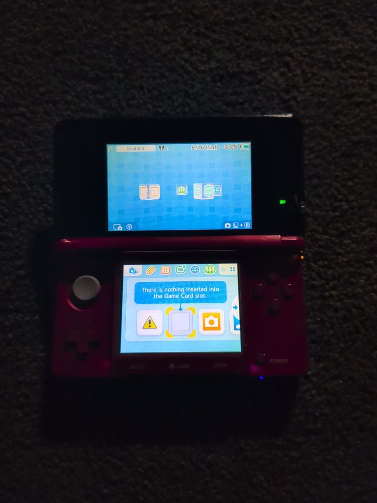 Nintendo 3DS Handheld System – Flame Red