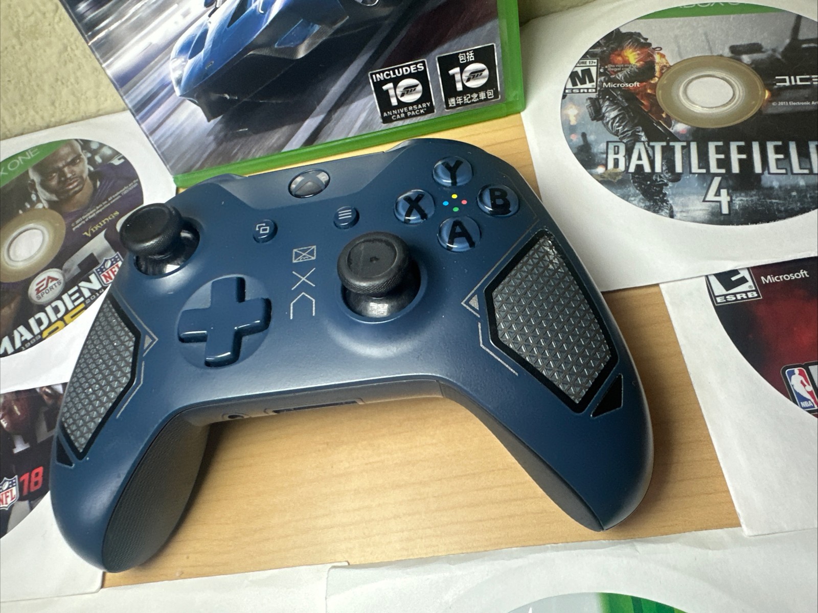 Microsoft Xbox One Wireless Controller 1708 Patrol Tech Blue Special + 7 Games