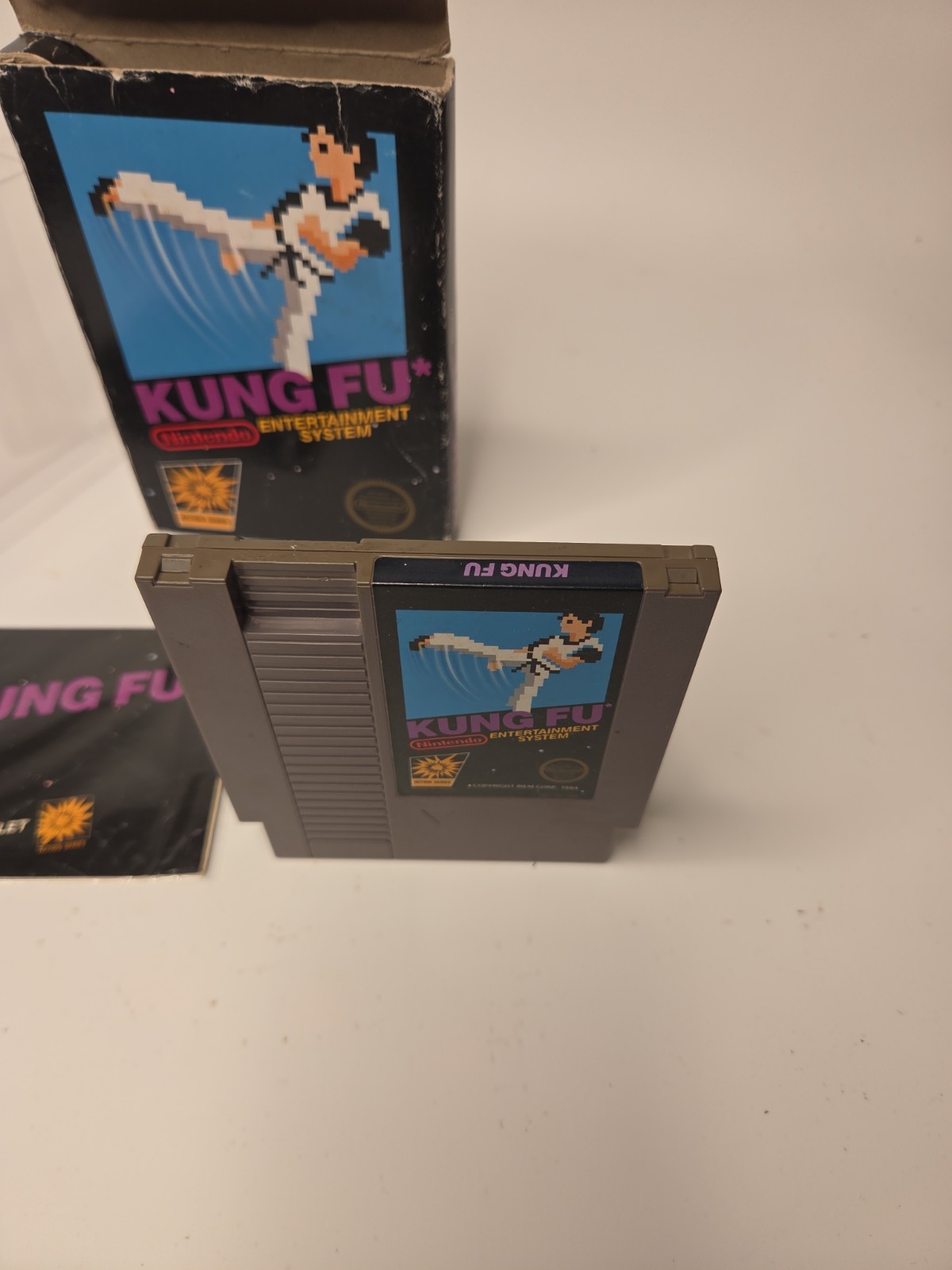 Kung Fu NES 5 Screw Complete in Box CIB Manual Sleeve Foam Tested
