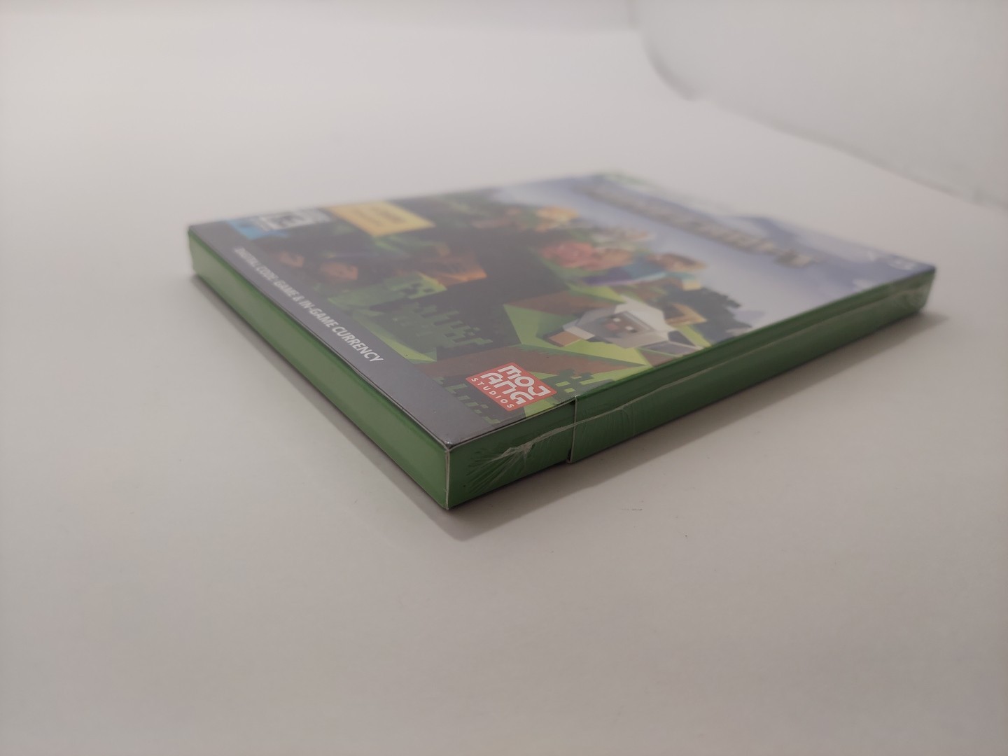 Minecraft + 3500 Minecoins – XBox One New Sealed