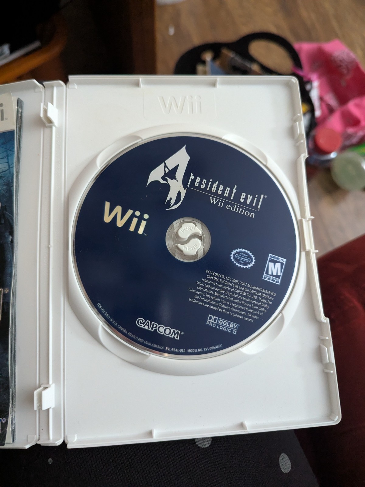 Resident Evil 4 — Wii Edition (Nintendo Wii, 2007)