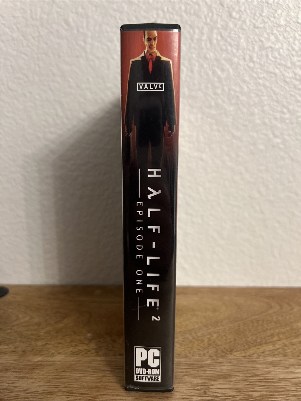 Half- Life 2 Episode One, 2006 M-mature PC Video Game (Pre-Owned) – No Manual