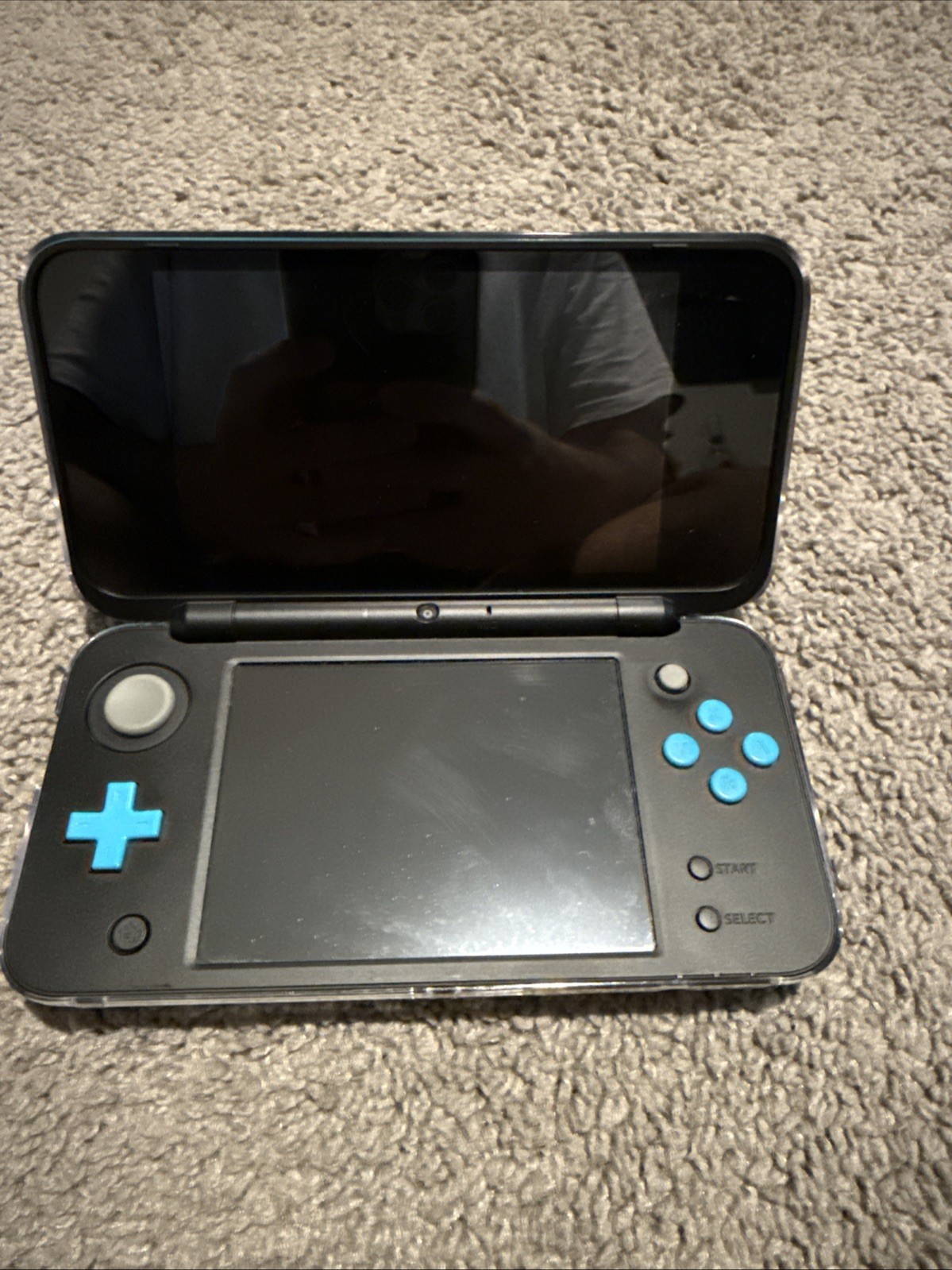 Excellent Condition Modded New 2ds Xl With Charger 64GB Sd Card