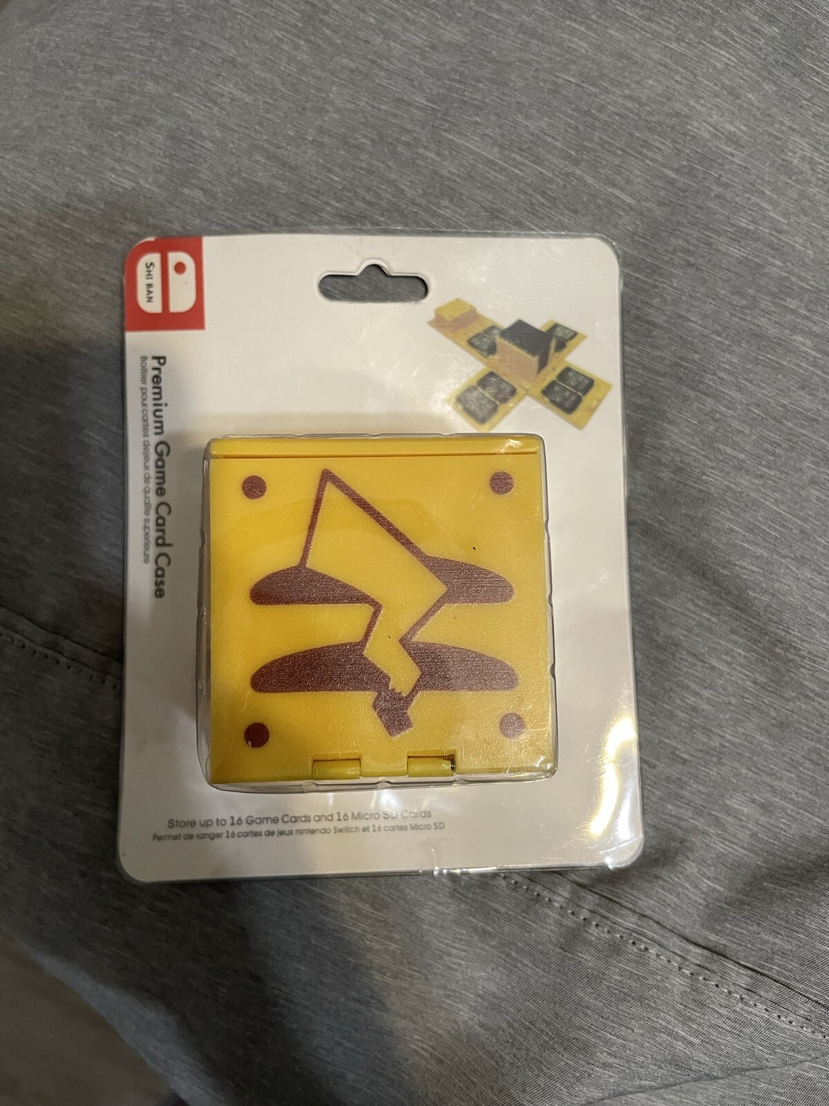 Nintendo Switch Video Premium Game Card Case Pikachu Tail New! Súper Cute