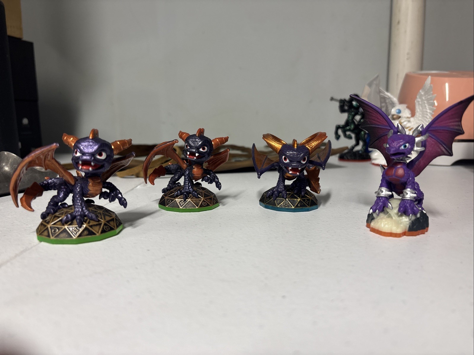 skylanders lot Series 1 Spyro, Cynder, And Super Ram Spyro