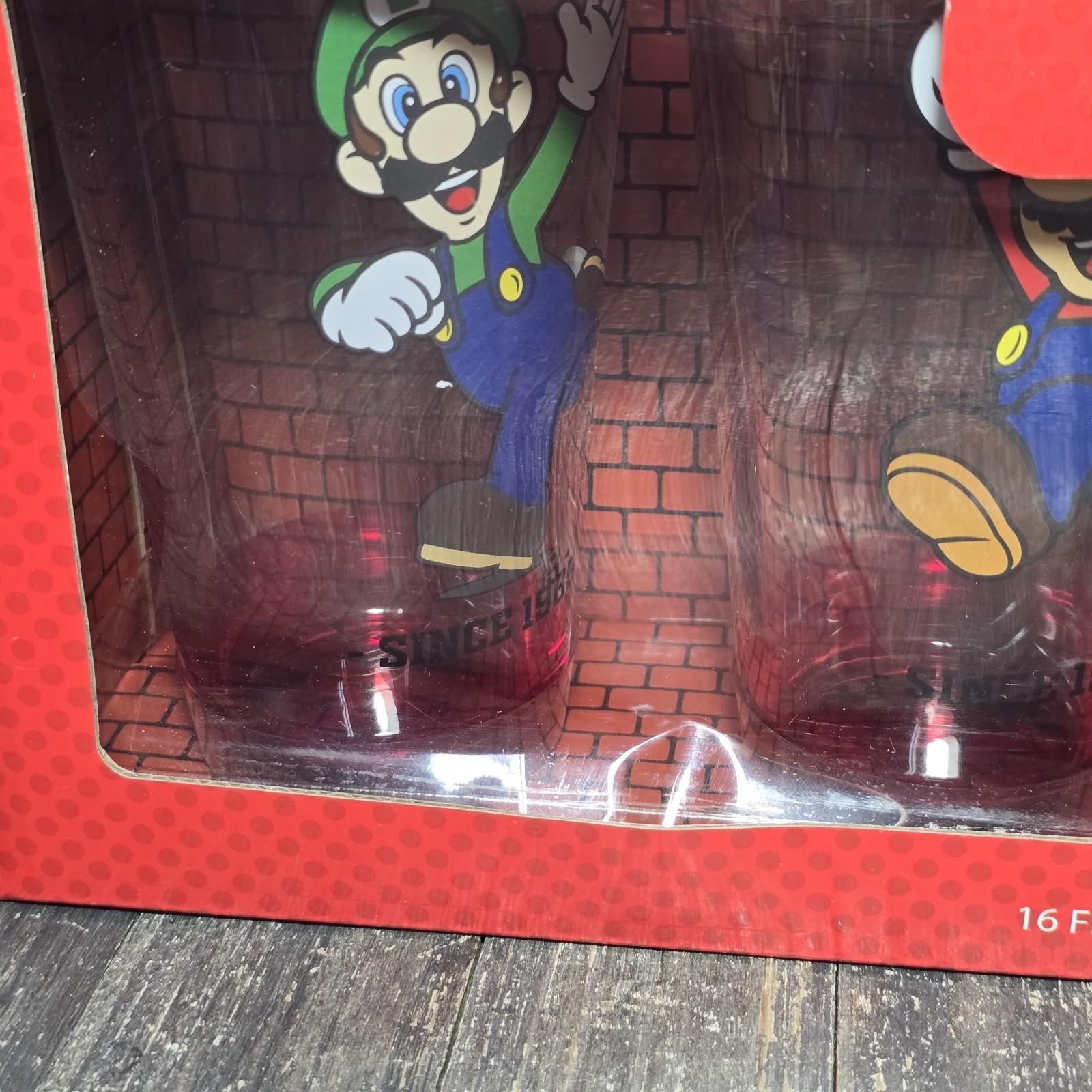 New Super Mario Bros Collectible 4pcs Glass Set 16 FL OZ