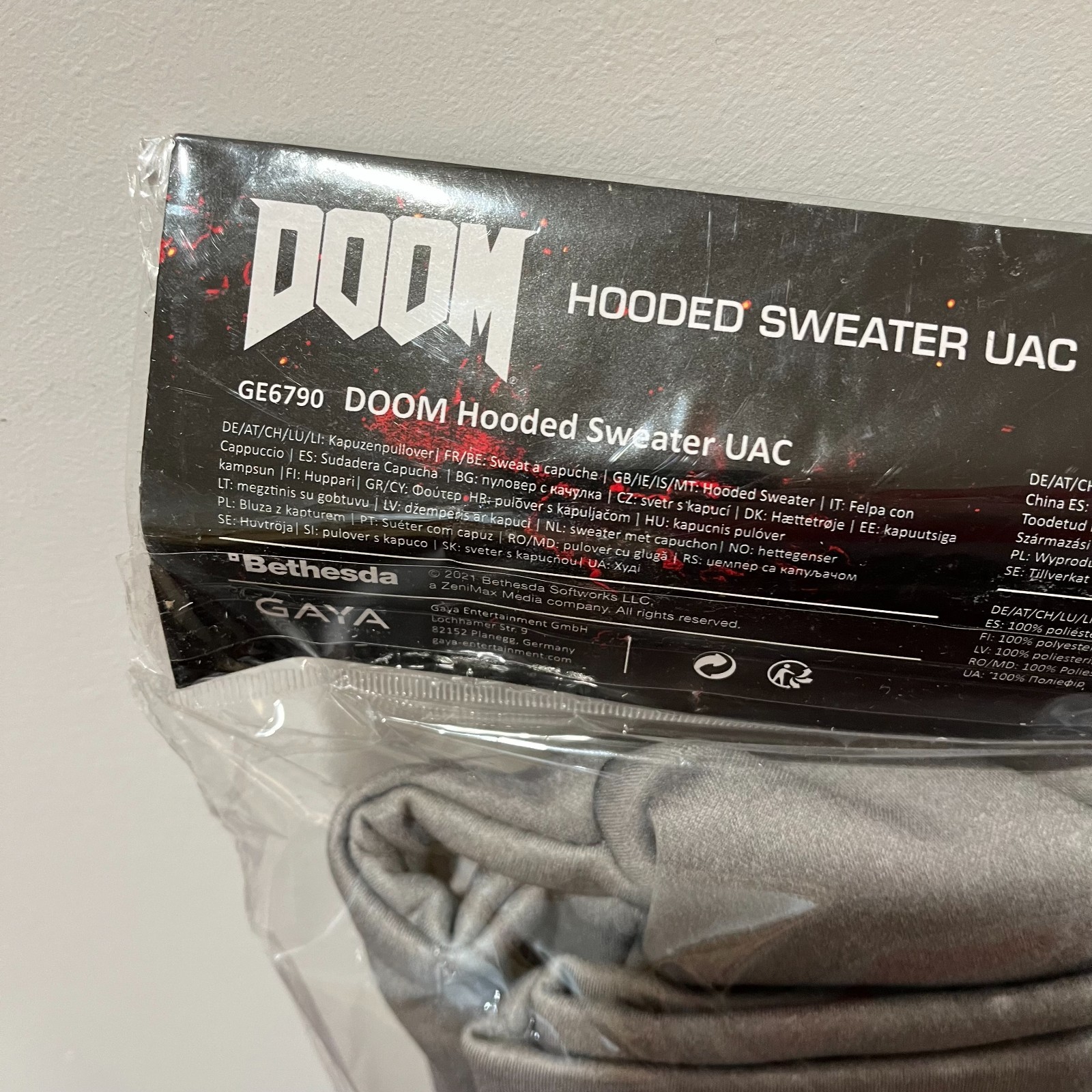 Bethesda Doom UAC Gray Hoodie- Medium NEW