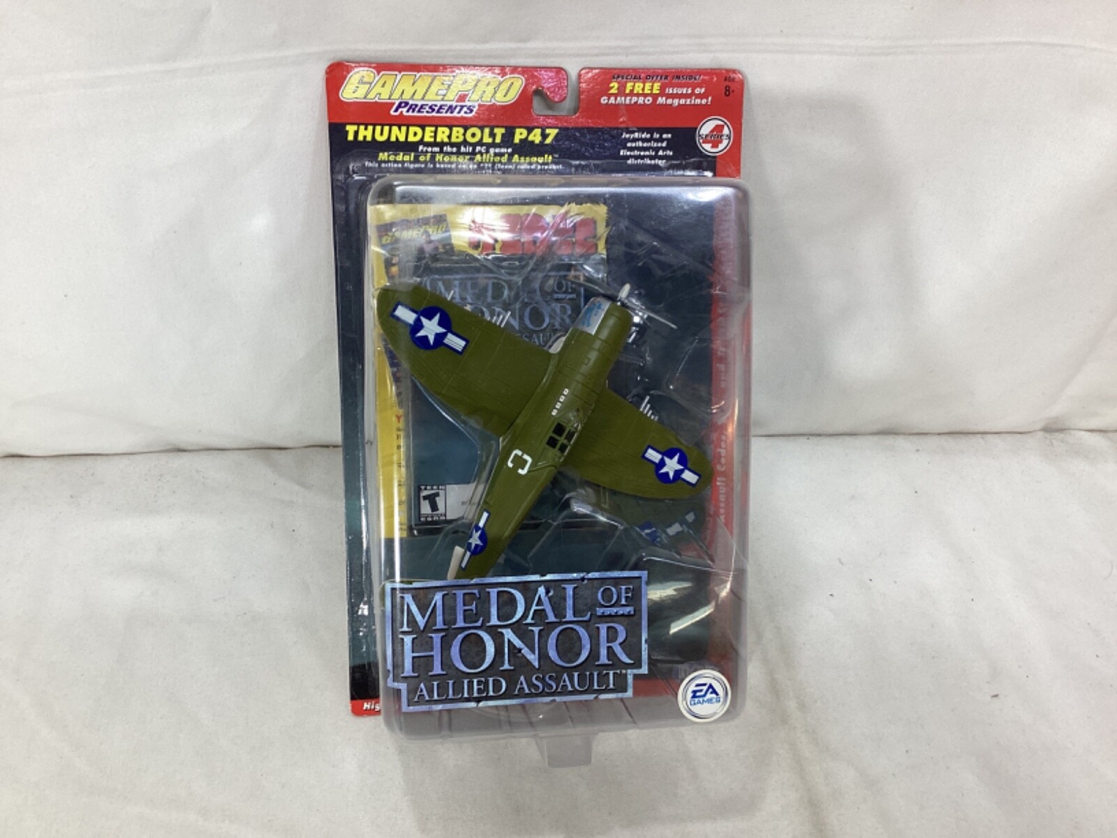 GamePro Medal of Honor Allied Assault EA Games P47 Thunderbolt Plane Sealed MOC