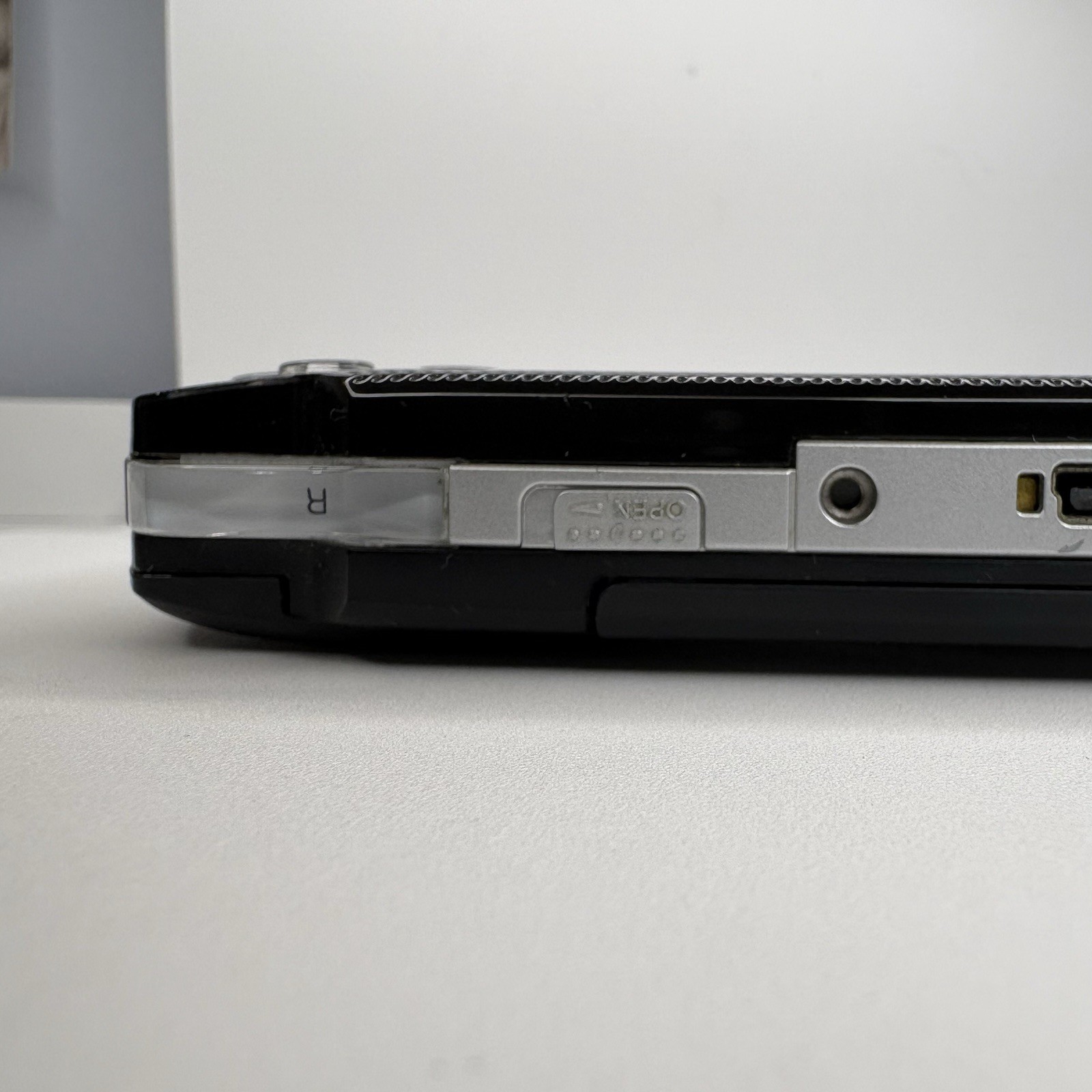 Nintendo Switch HAC-001 + Sony PSP-1001 Lot — For Parts or Repair — No Power