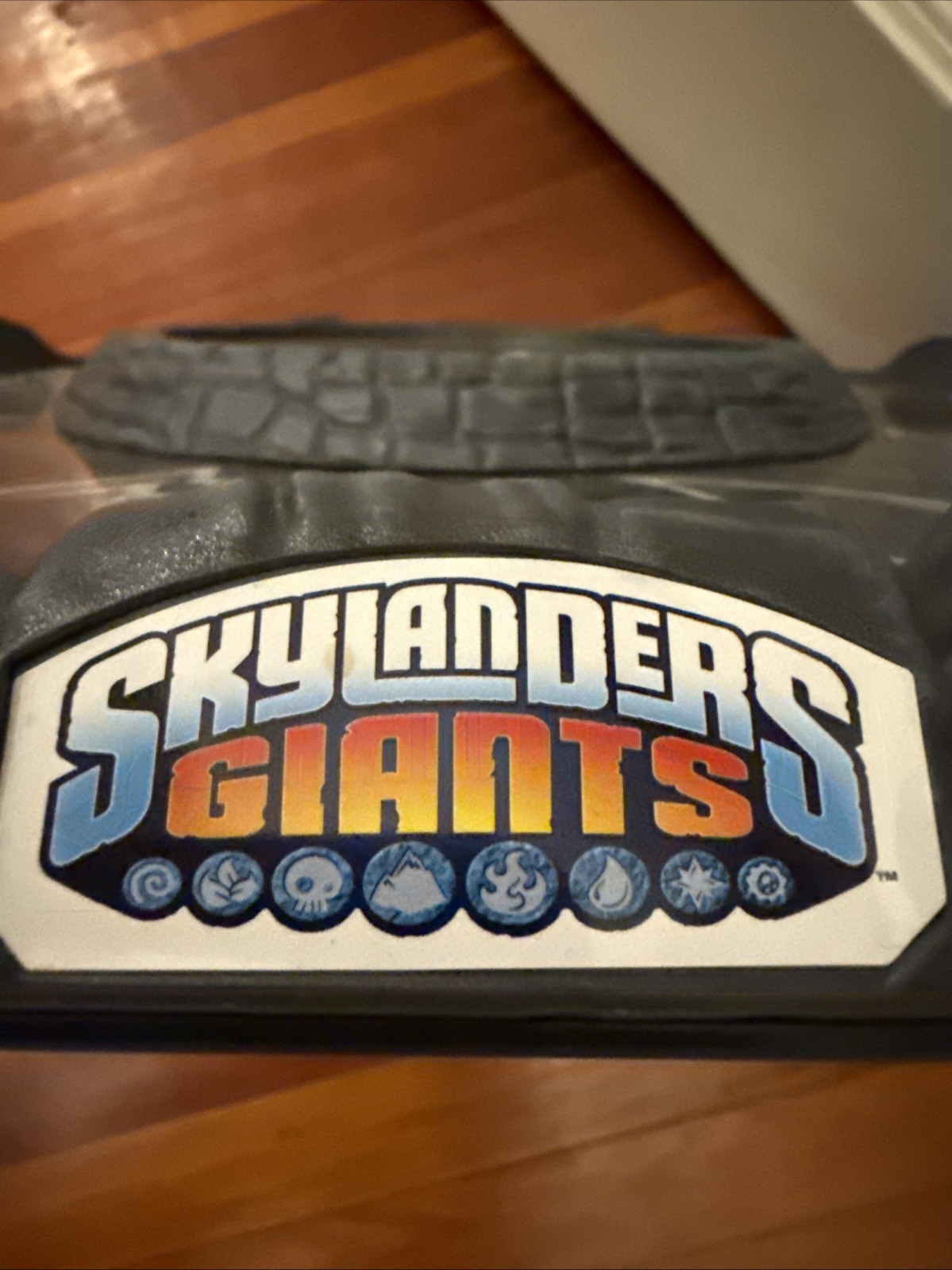 Skylanders Giants Battle Arena Portal Base Holds 16 Action Figures Lights Up 15″