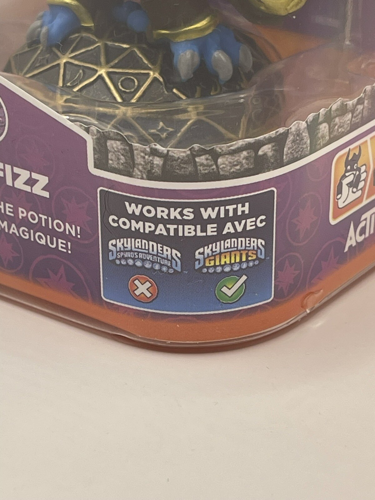 Micro Collection Skylanders Pop Fizz in Box