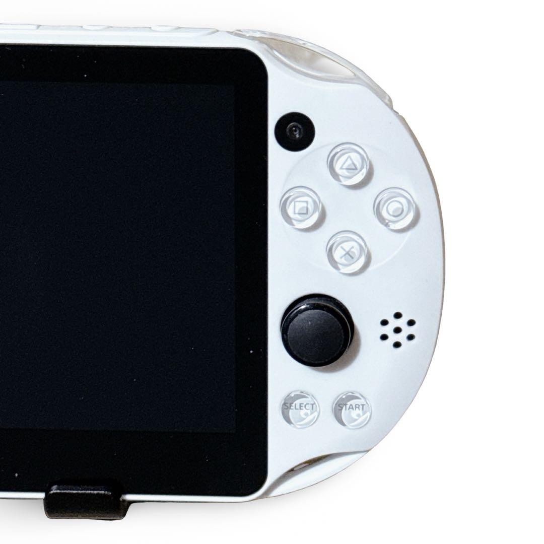 PlayStation Vita PCH-2000 Glacier White Wi-Fi Console Complete Set