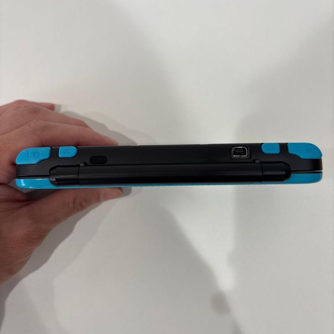 Nintendo New 2DS LL Black x Turquoise confirmed to be working