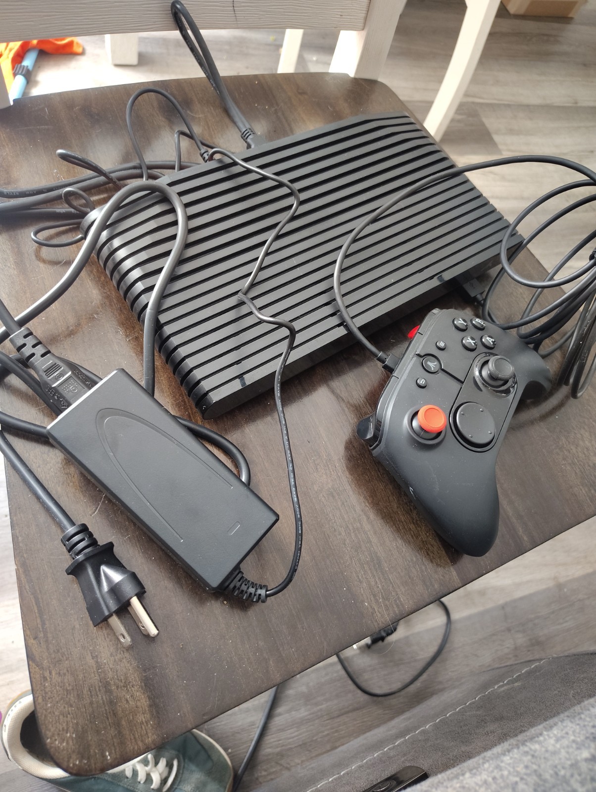 atari vcs 800 32gb. But Missing Joystick