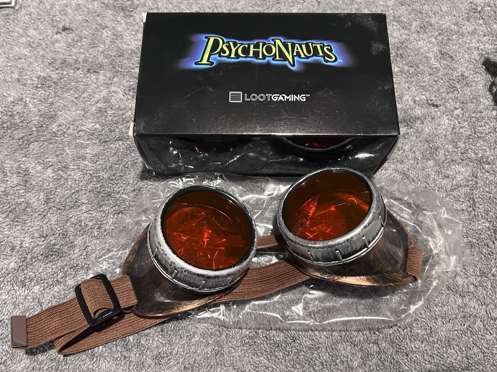 Psychonauts Raz Razputin Aquato Replica Goggles Loot Crate Gaming Exclusive