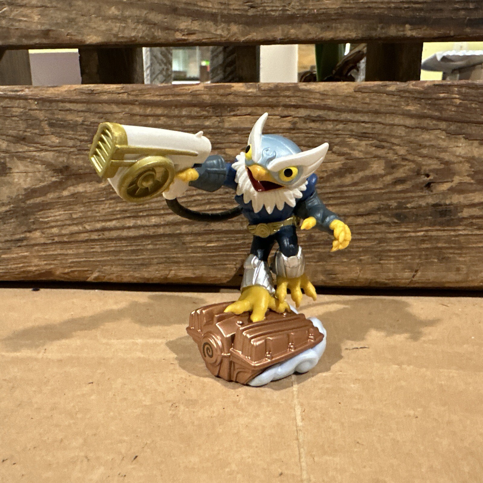 Skylanders Superchargers Hurricane Jet-Vac Flying Ace Figure ONLY 87538888