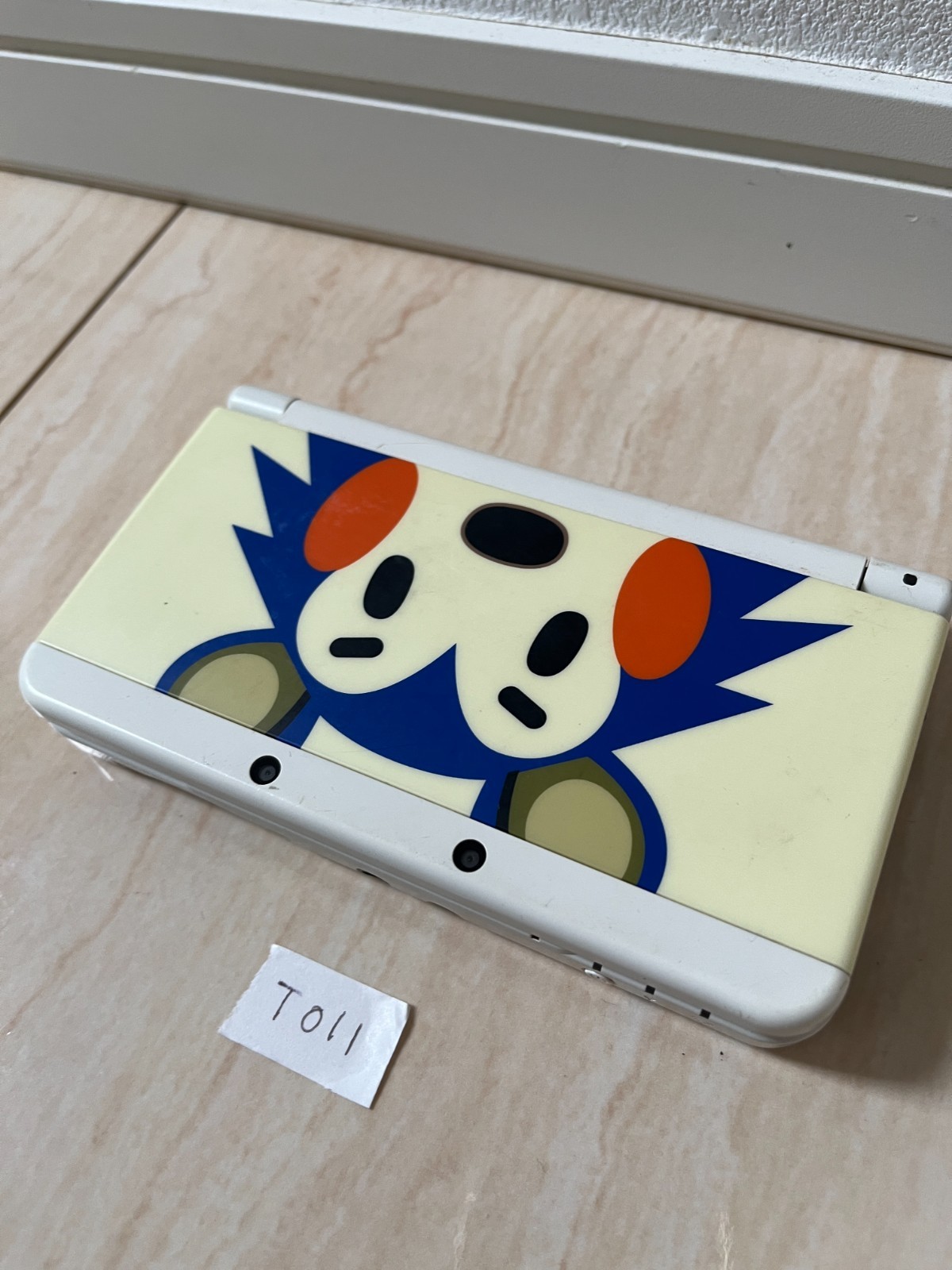 New Nintendo 3DS Animal Crossing Edition Console Only Used T011
