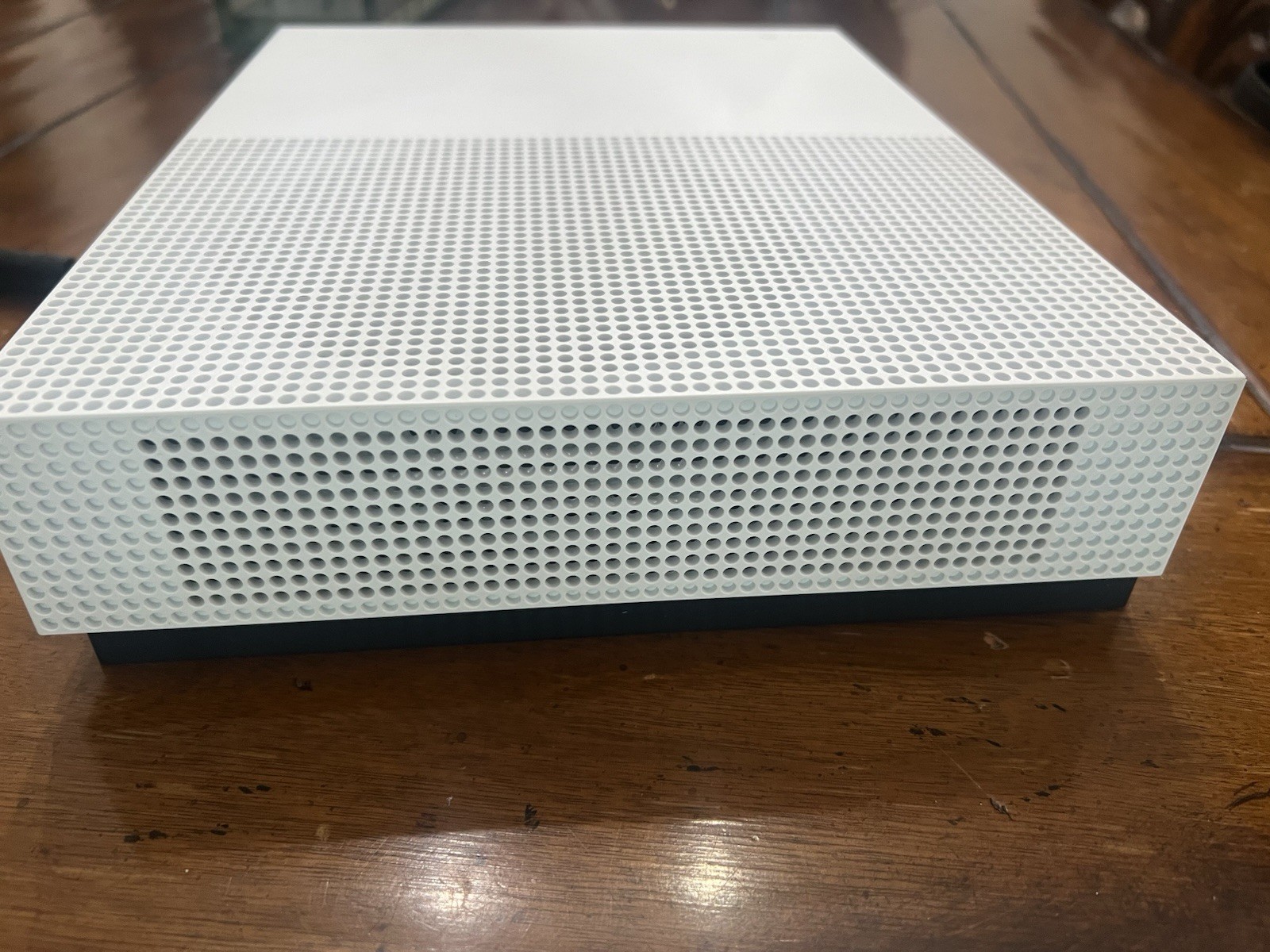 Microsoft Xbox One S 1TB 4K UHD Wi-Fi Region Free White/Black Console MPN 1681