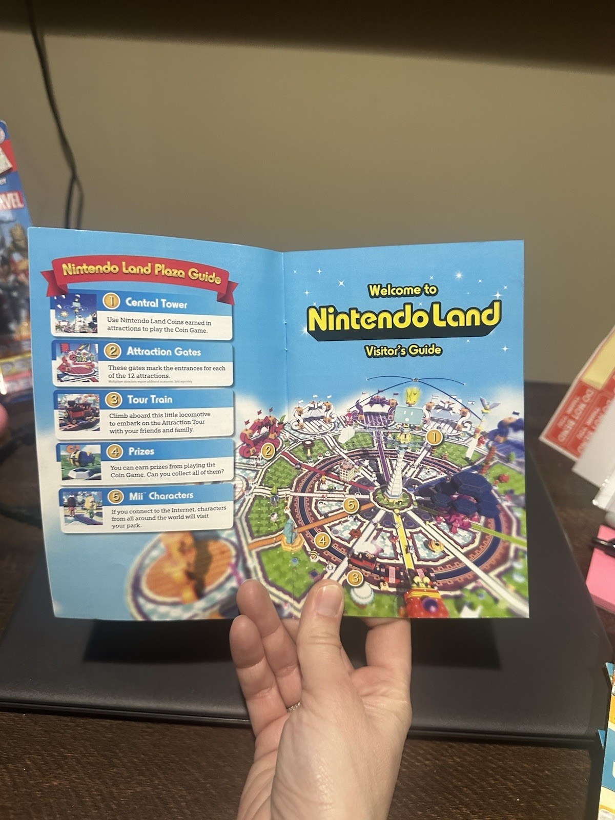 Nintendo WiiU Wii U Manual Only Nintendoland