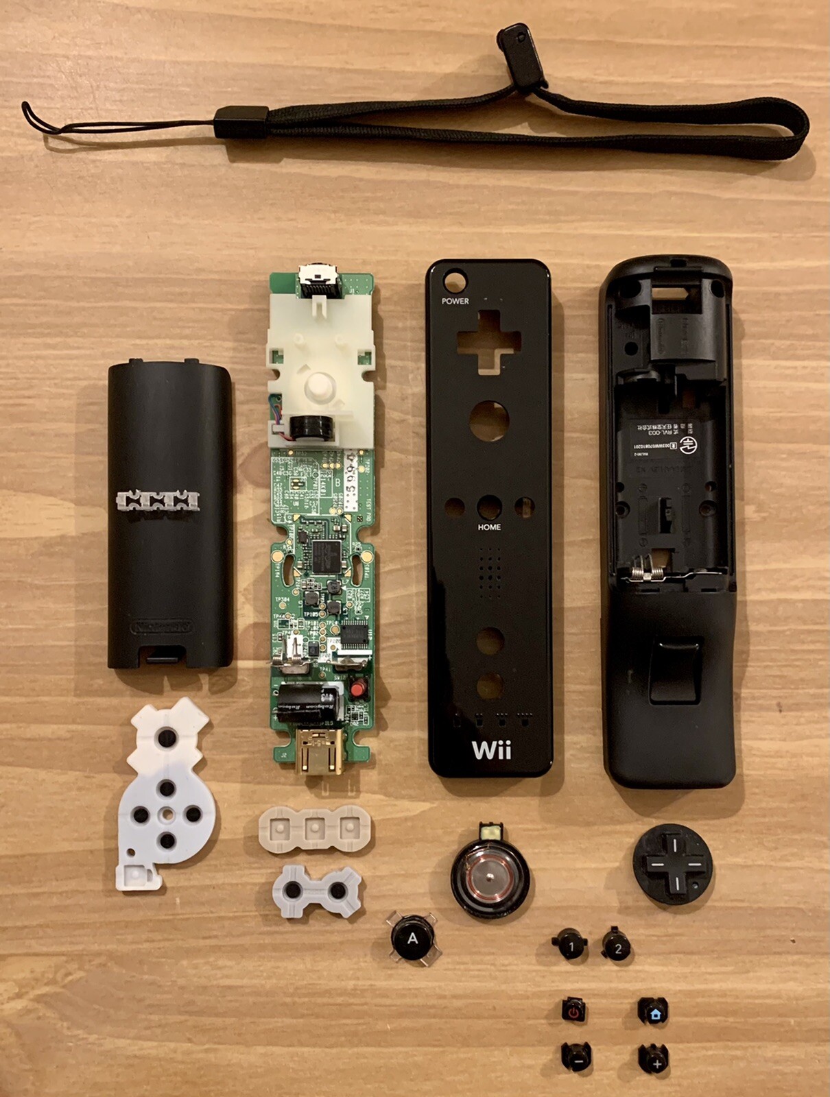 Wii Motion Controller ~ Wii ~ Black ~ Cleaned ~ 2000s ~ !L⚫️⚫️K!