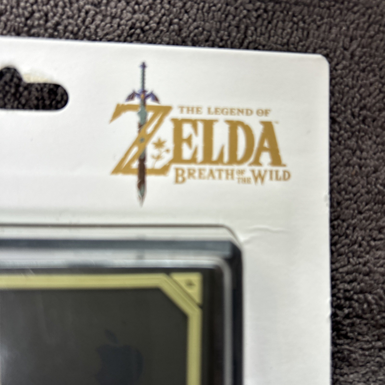 Nintendo Switch: Legend of Zelda Premium Game Card Case For 12 Games & Micro SD